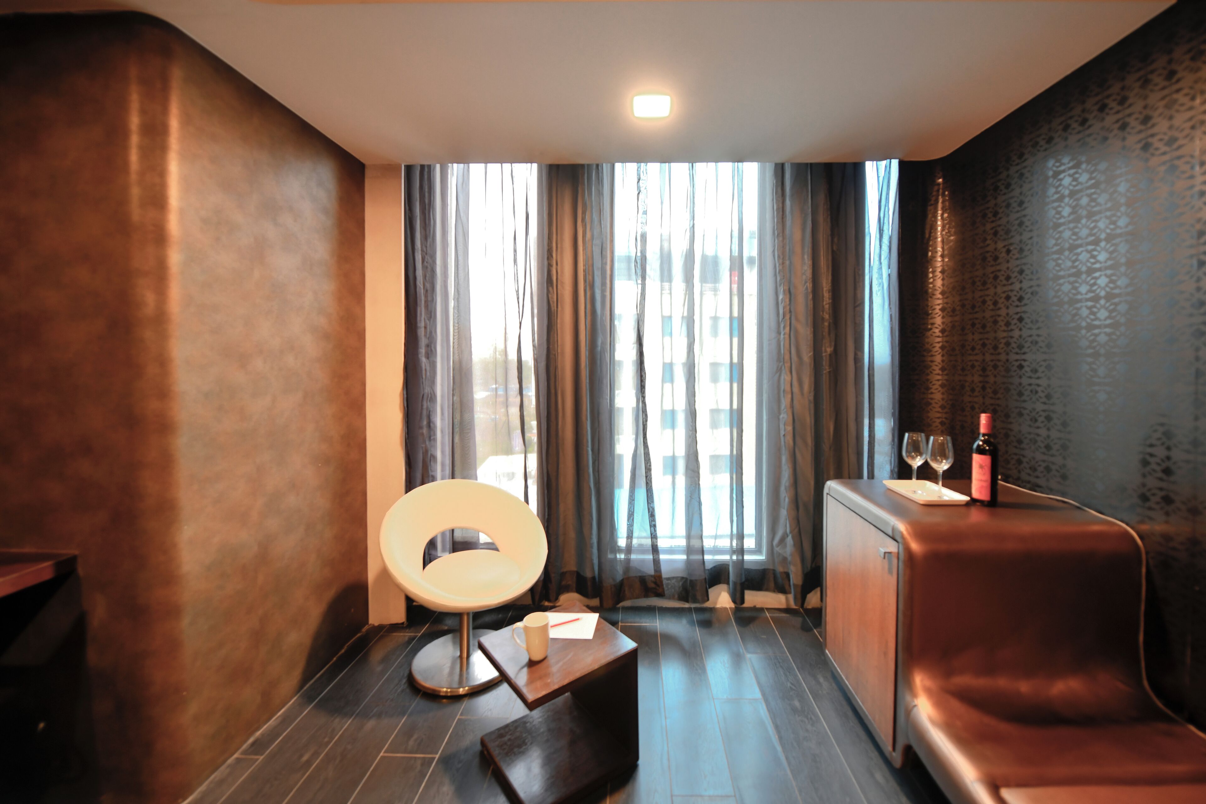 Premier Tamanna Hotel