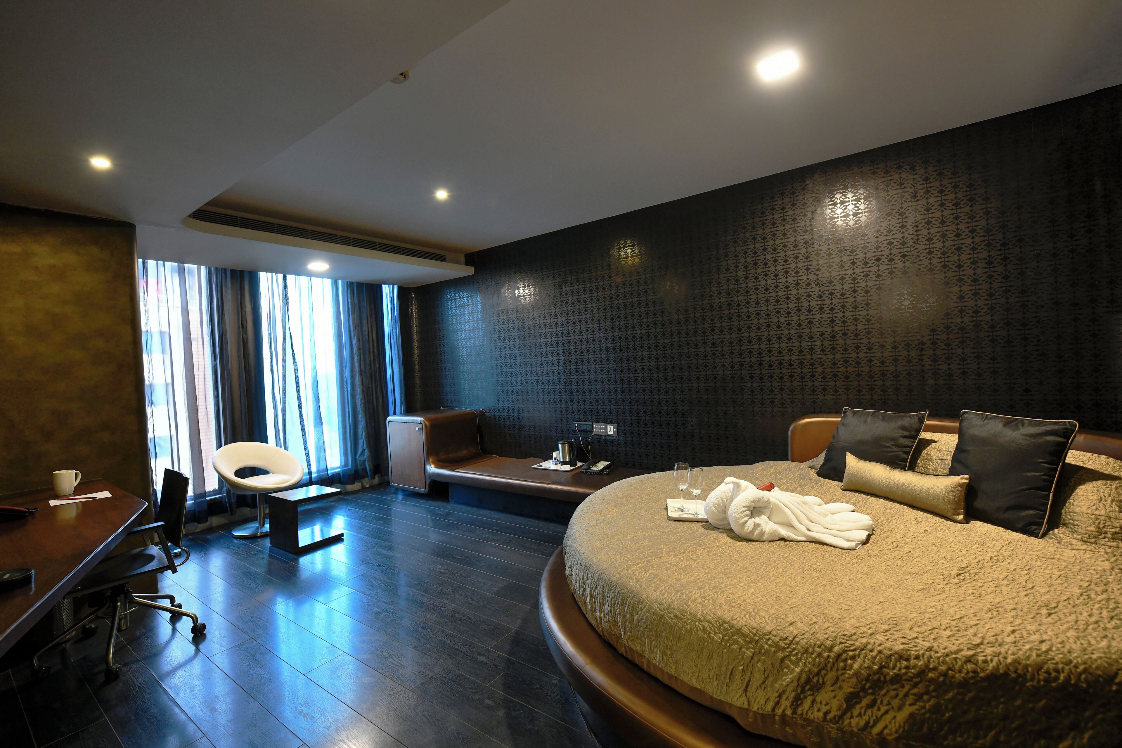 Premier Tamanna Hotel