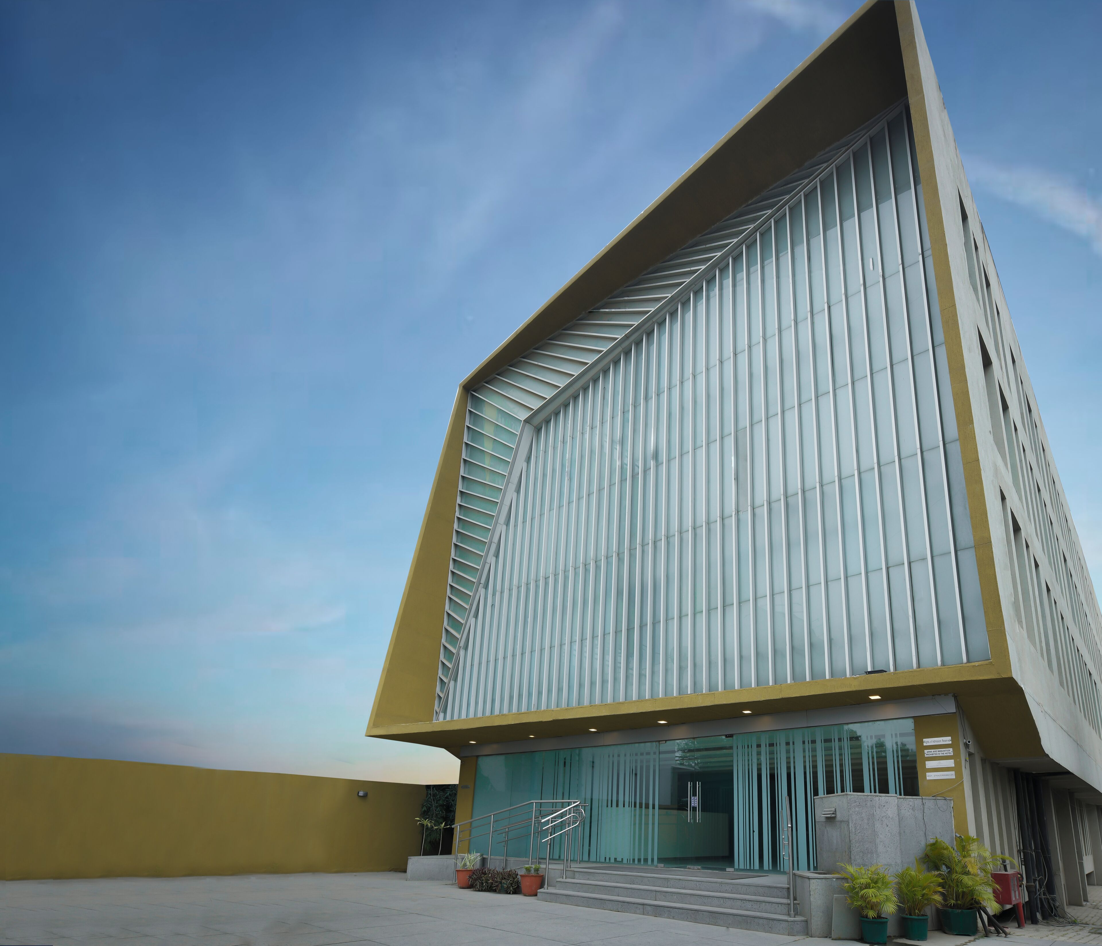 Premier Tamanna Hotel
