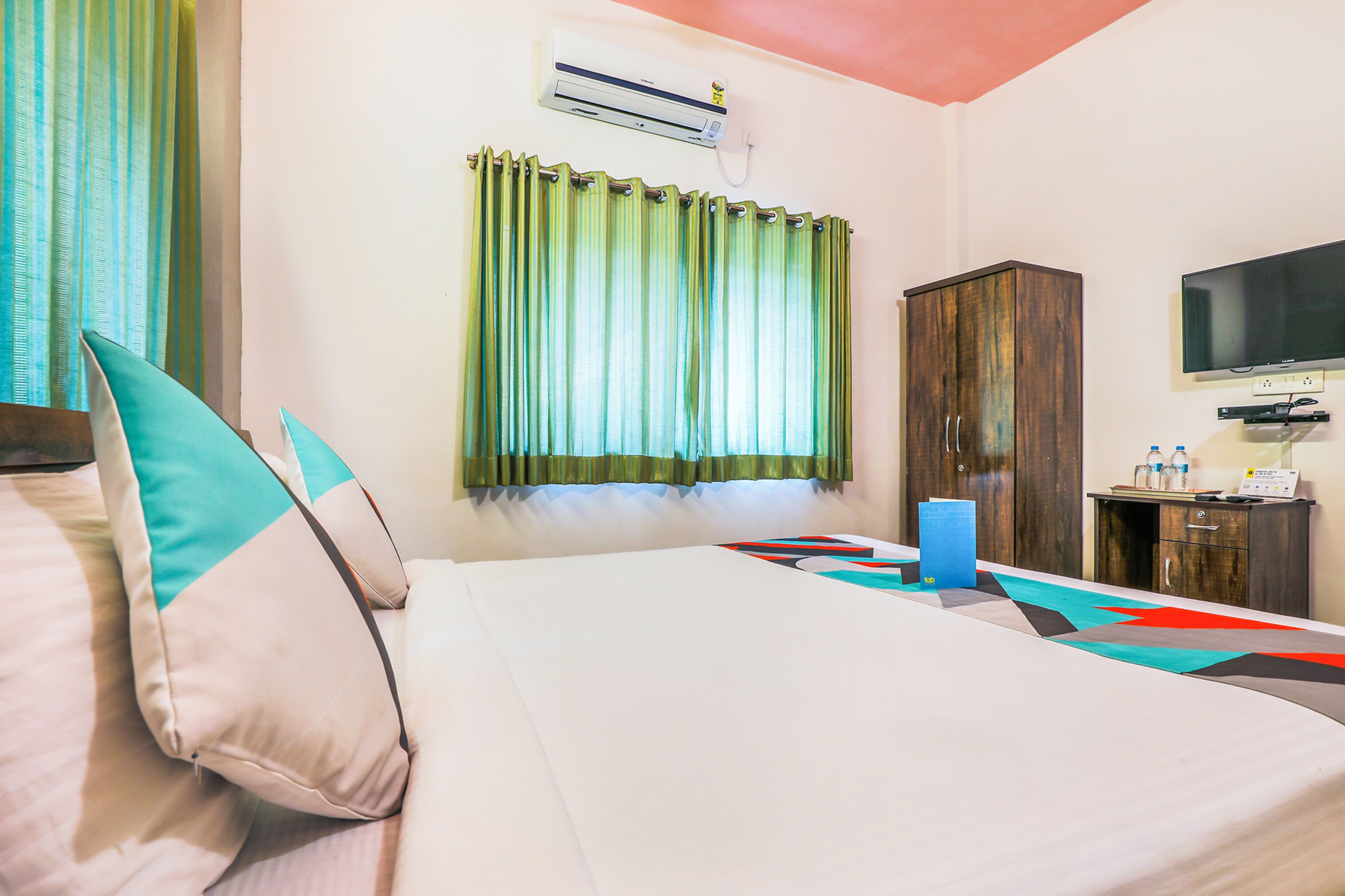 Fabexpress Diamond Residency