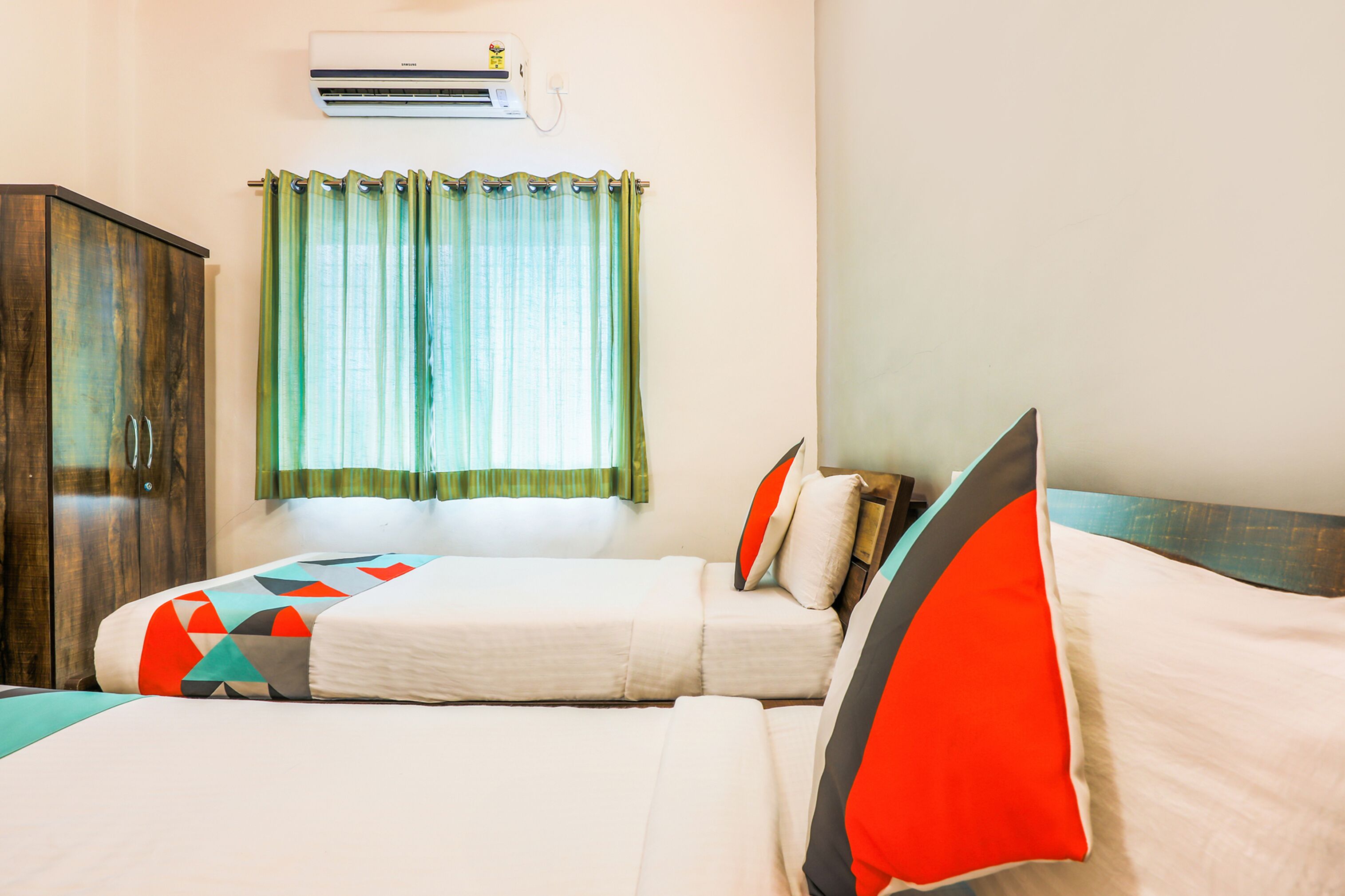 Fabexpress Diamond Residency