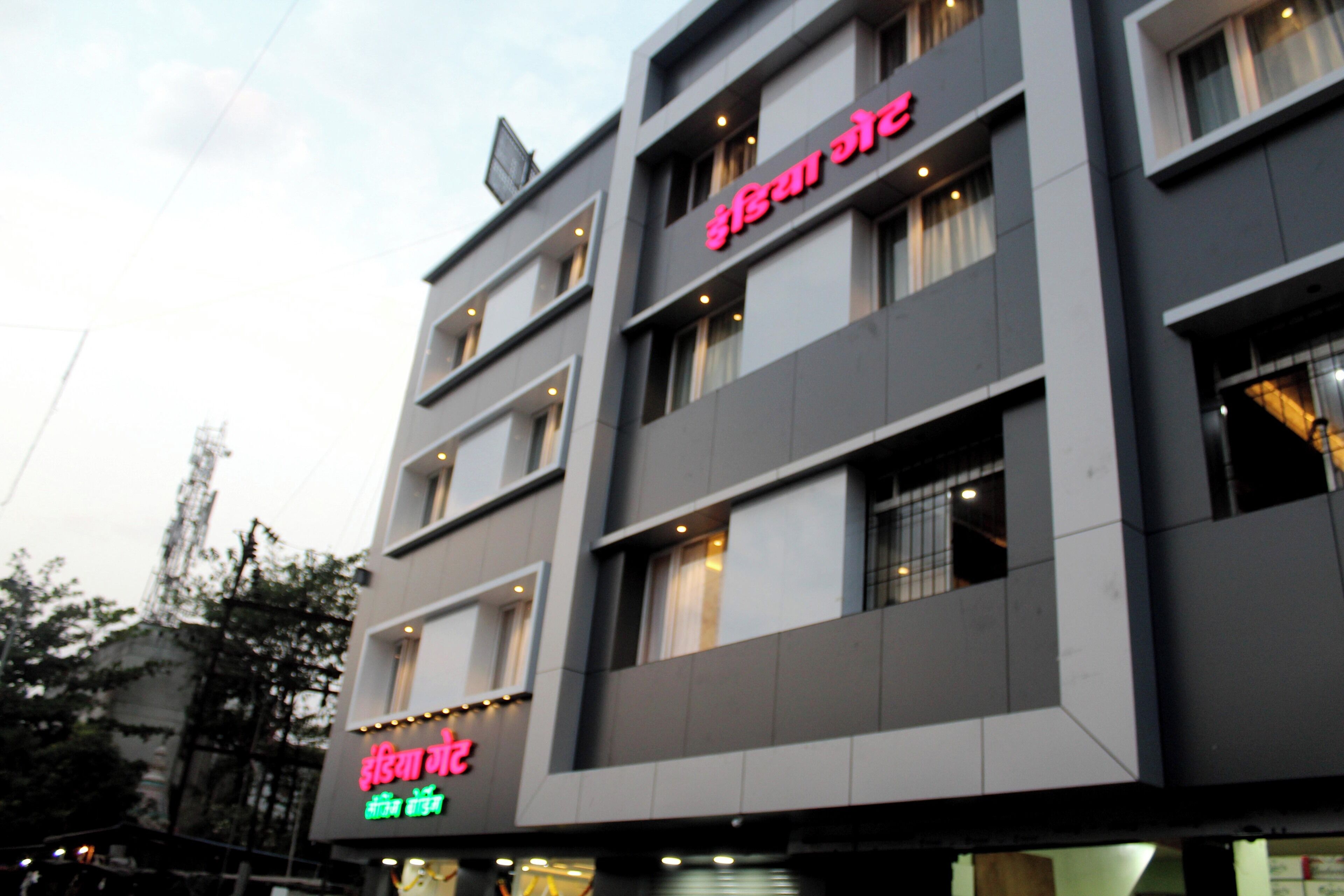 Hotel India Gate