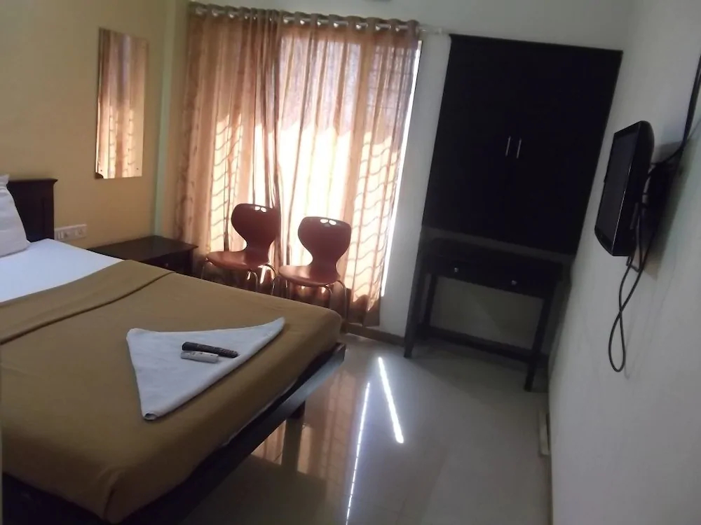 Hotel Nisarg Lounge