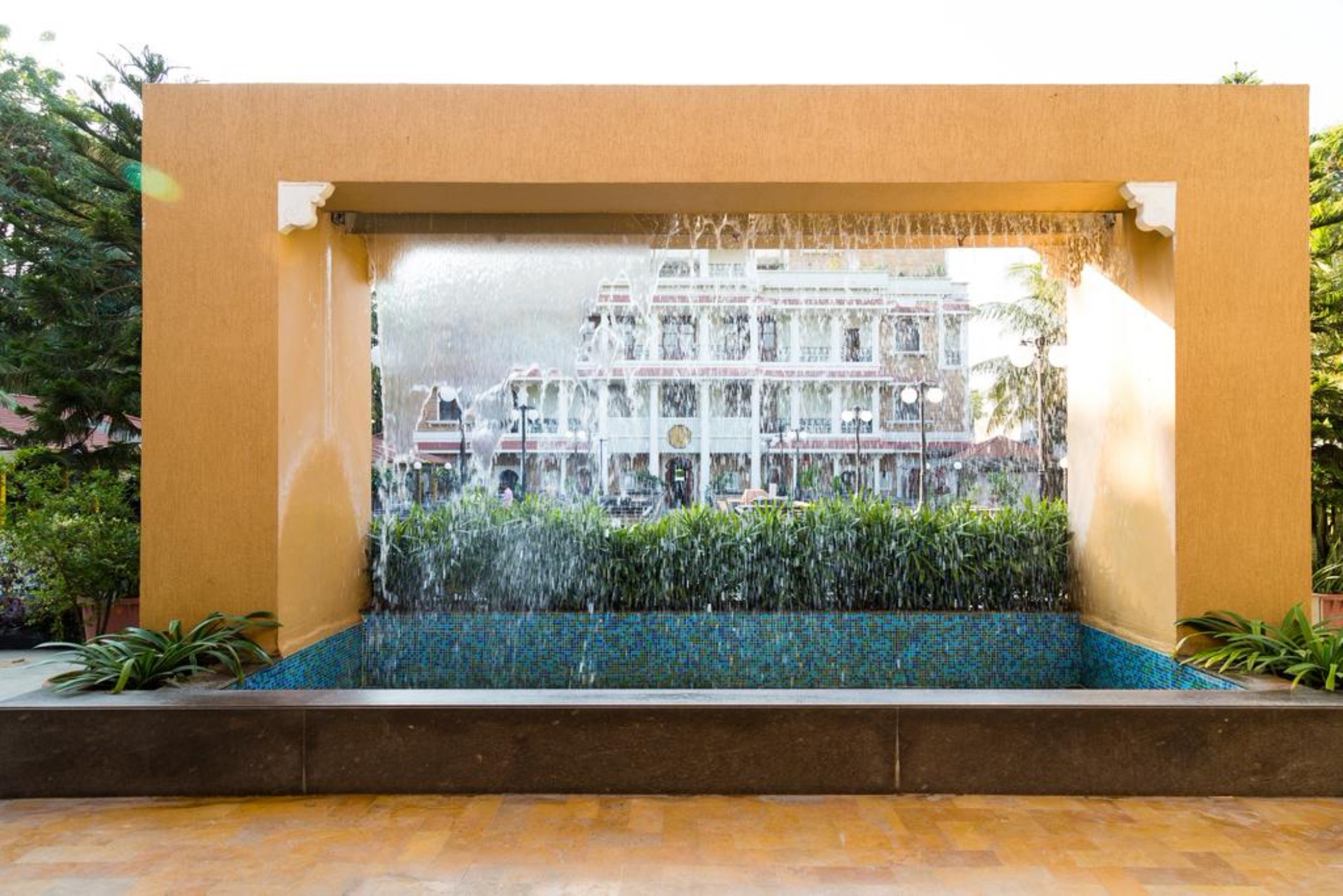 FabHotel Rajwada