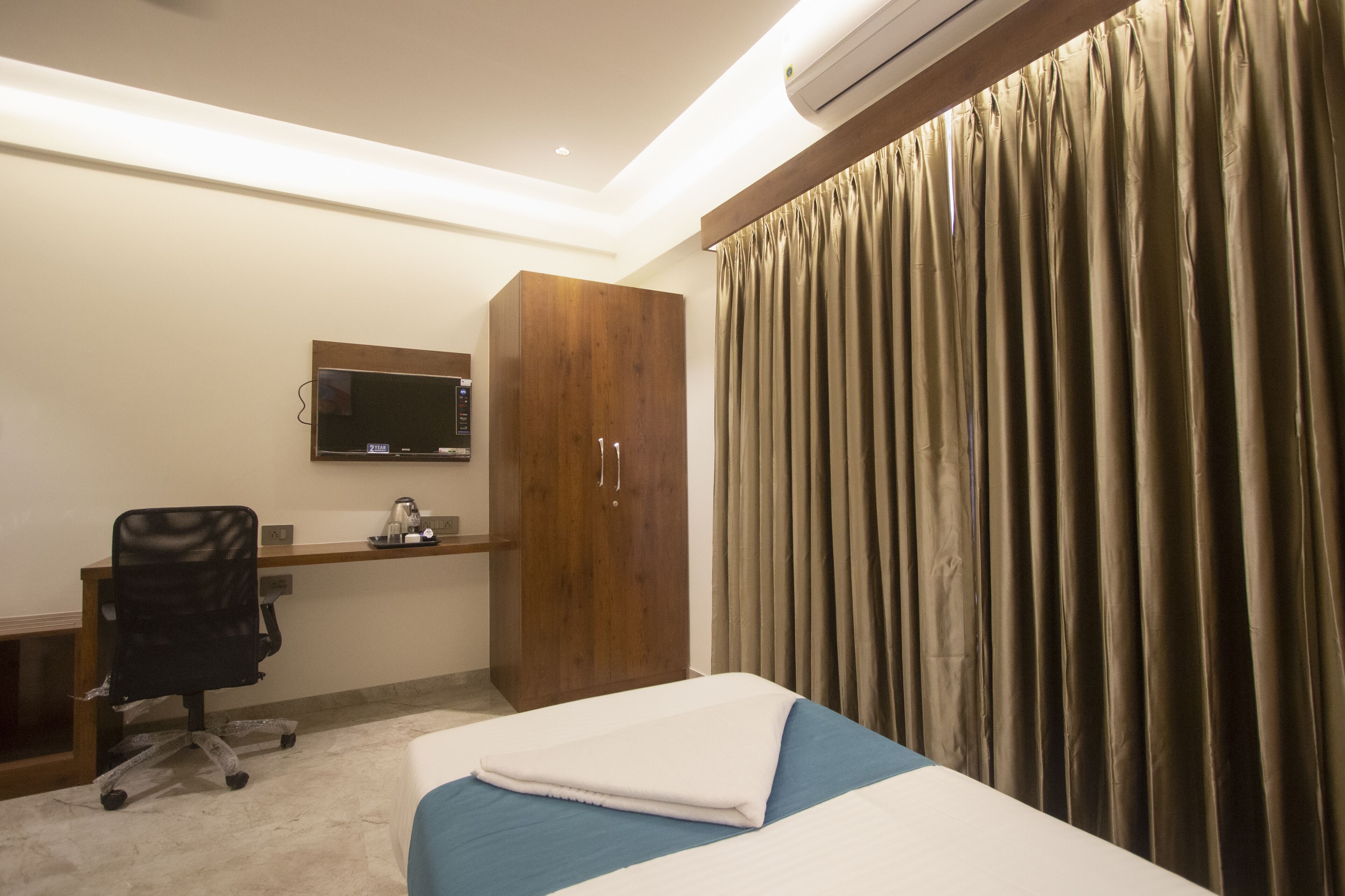 Monarch Guestline Magarpatta