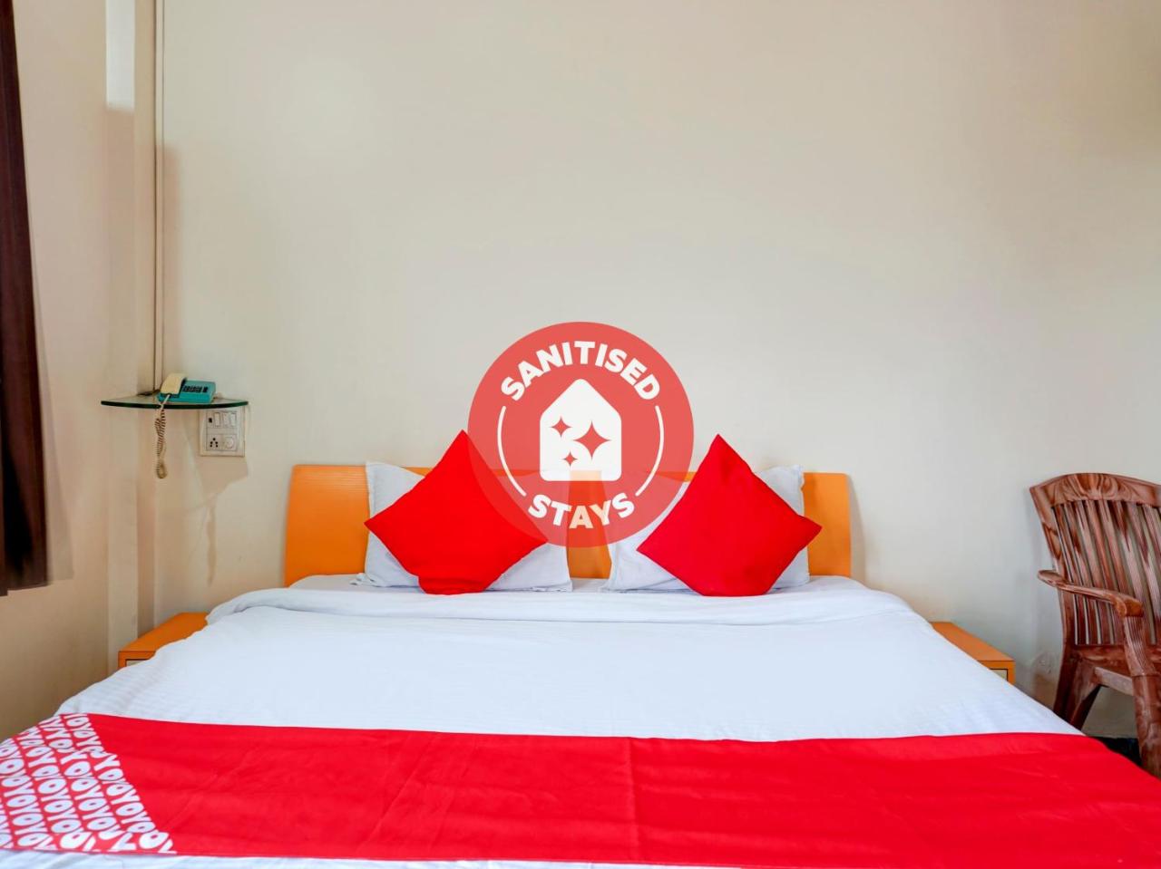 OYO 74535 Hotel Luxury Inn