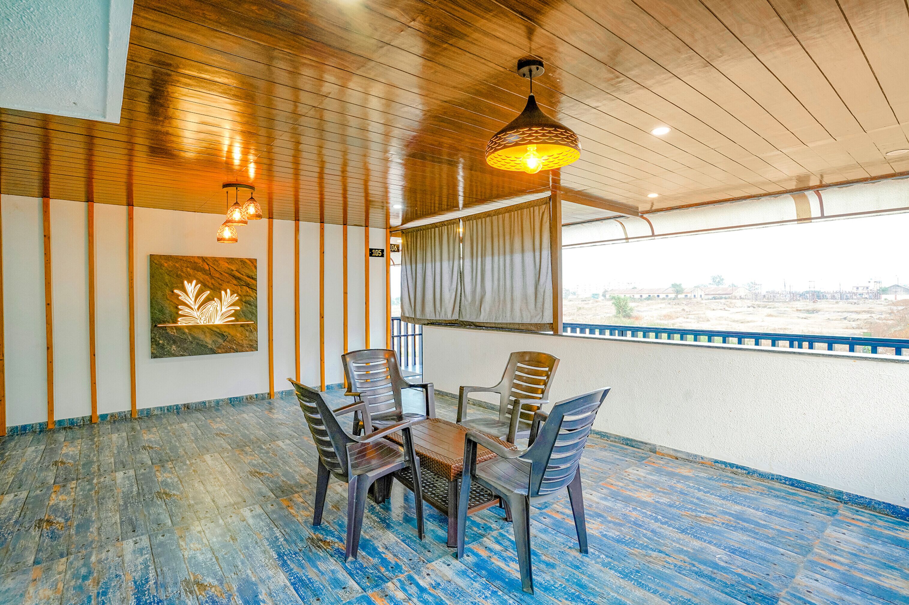Viva House by Fabhotel