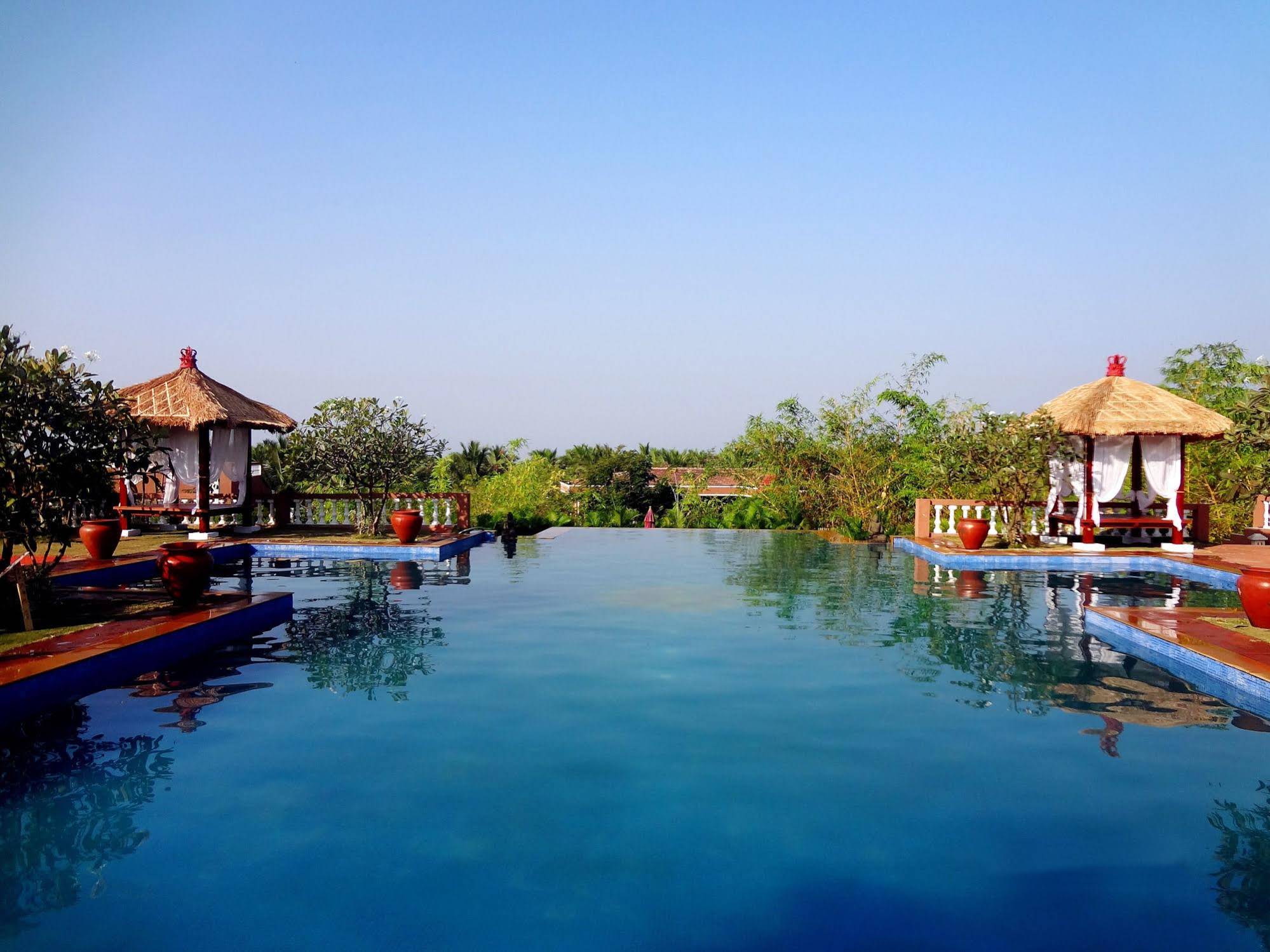 Blue Ocean Resort & Spa