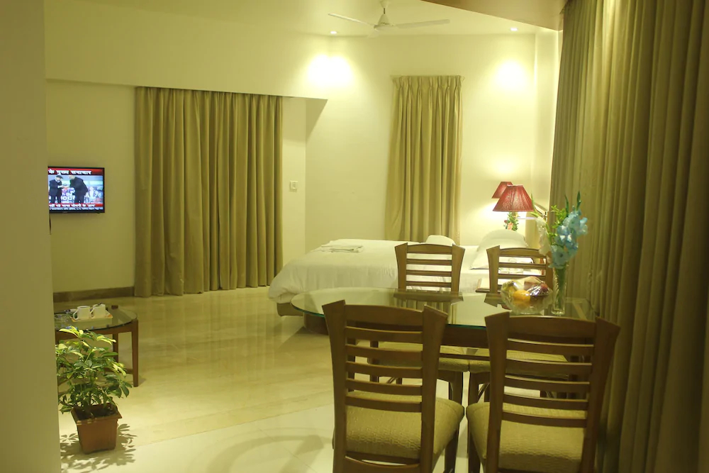 Hotel Maharaja Regency