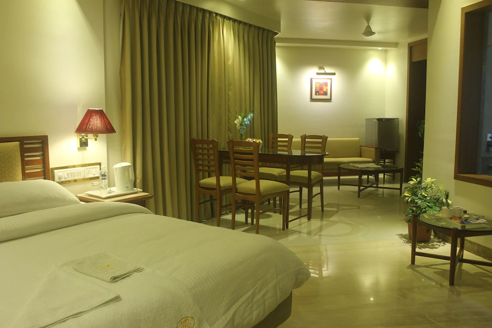 Hotel Maharaja Regency