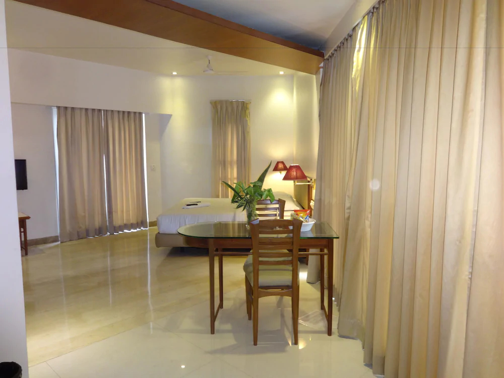 Hotel Maharaja Regency