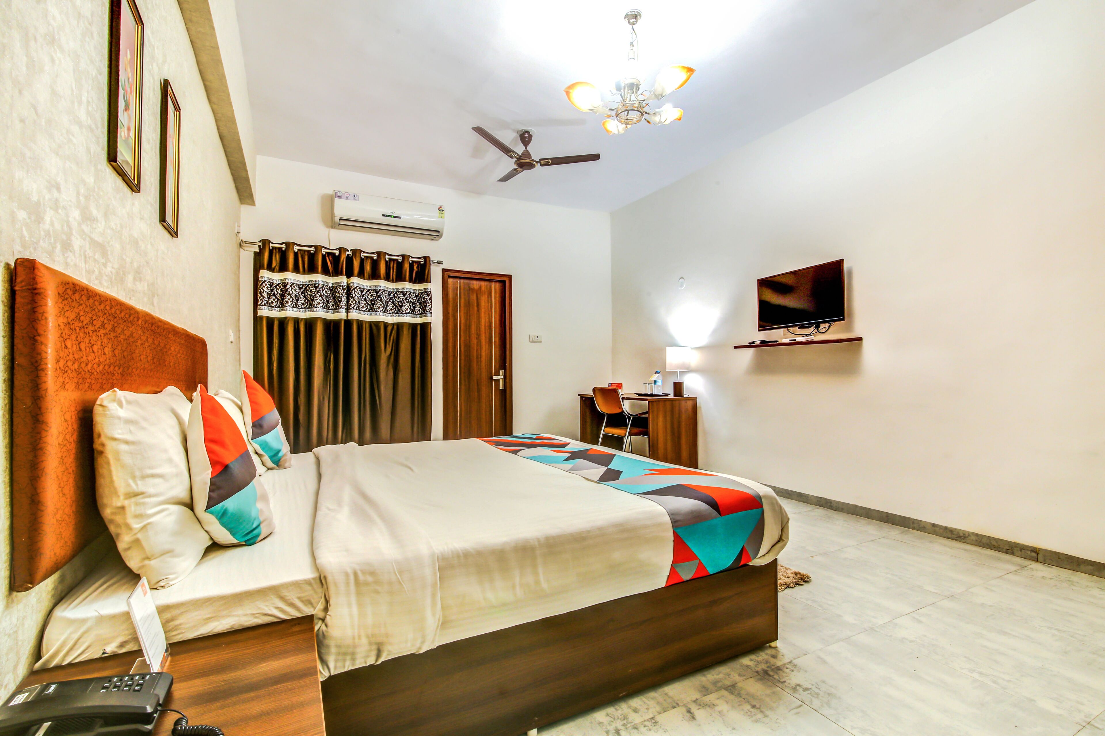 Classio Suites by FabHotel