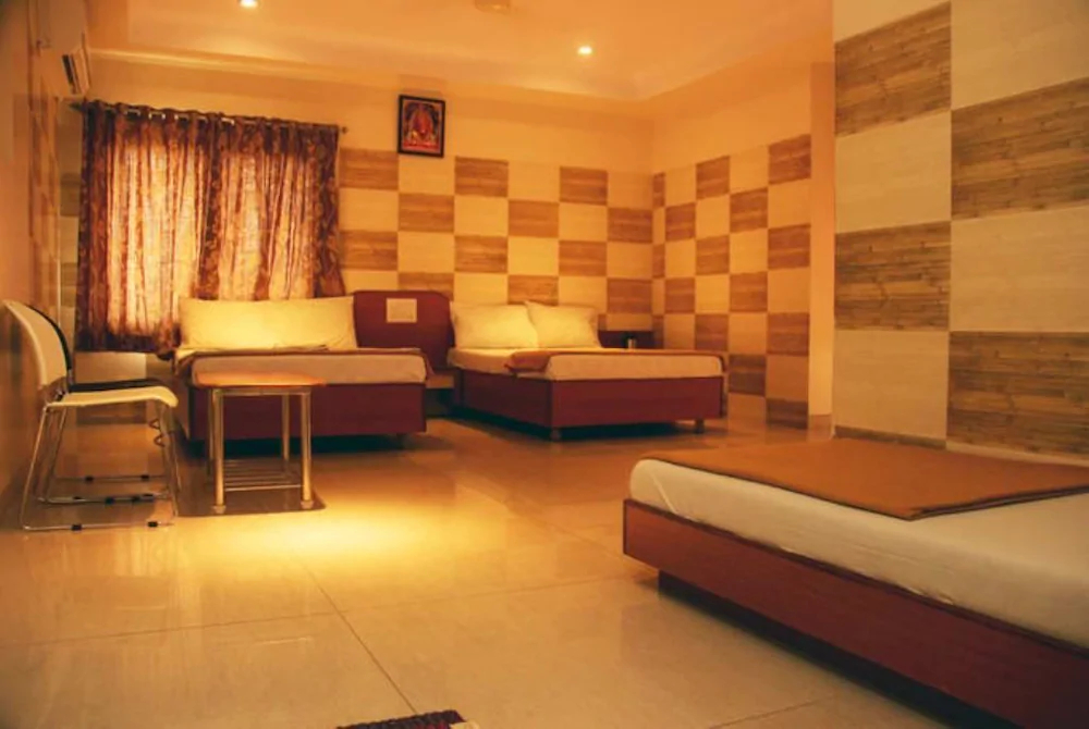 Hotel Apple Sai Residency
