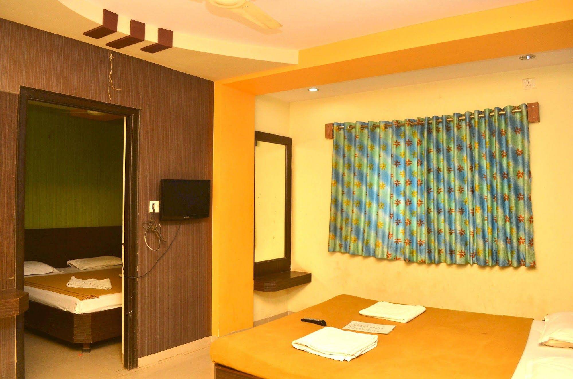 Hotel Sai Kamal