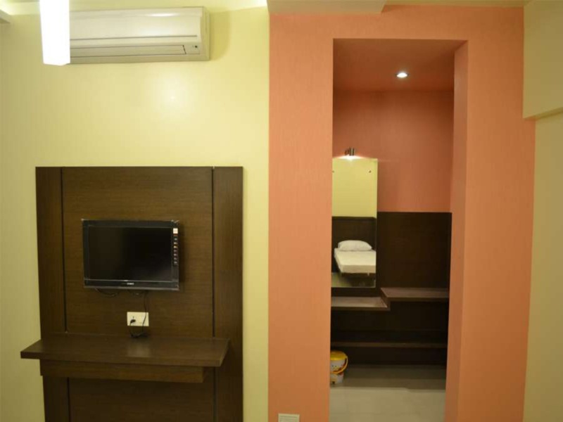 Hotel Sai Smaran