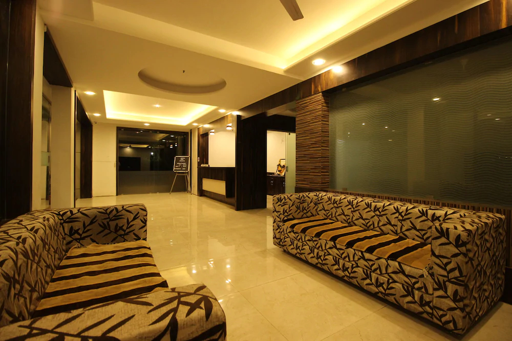 Hotel Yog Palace