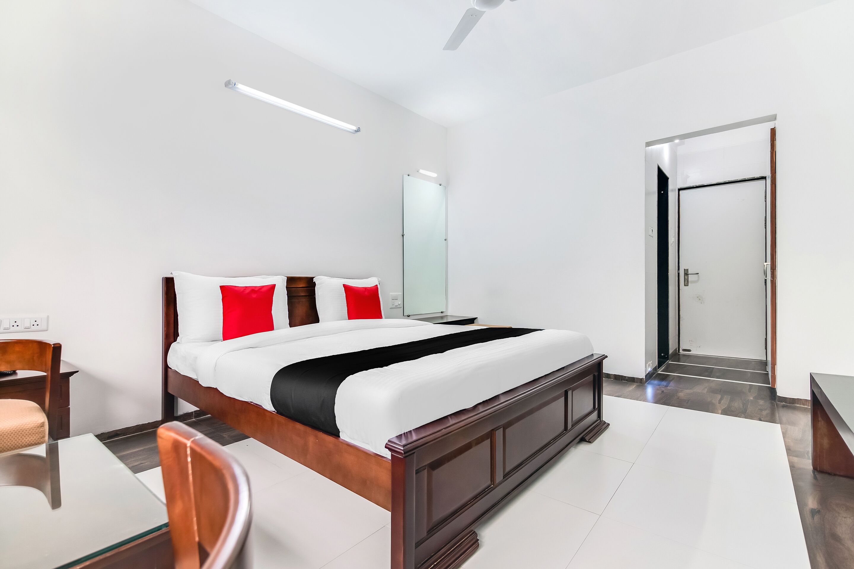 Shri Saibaba Satsang Mandal by OYO Rooms