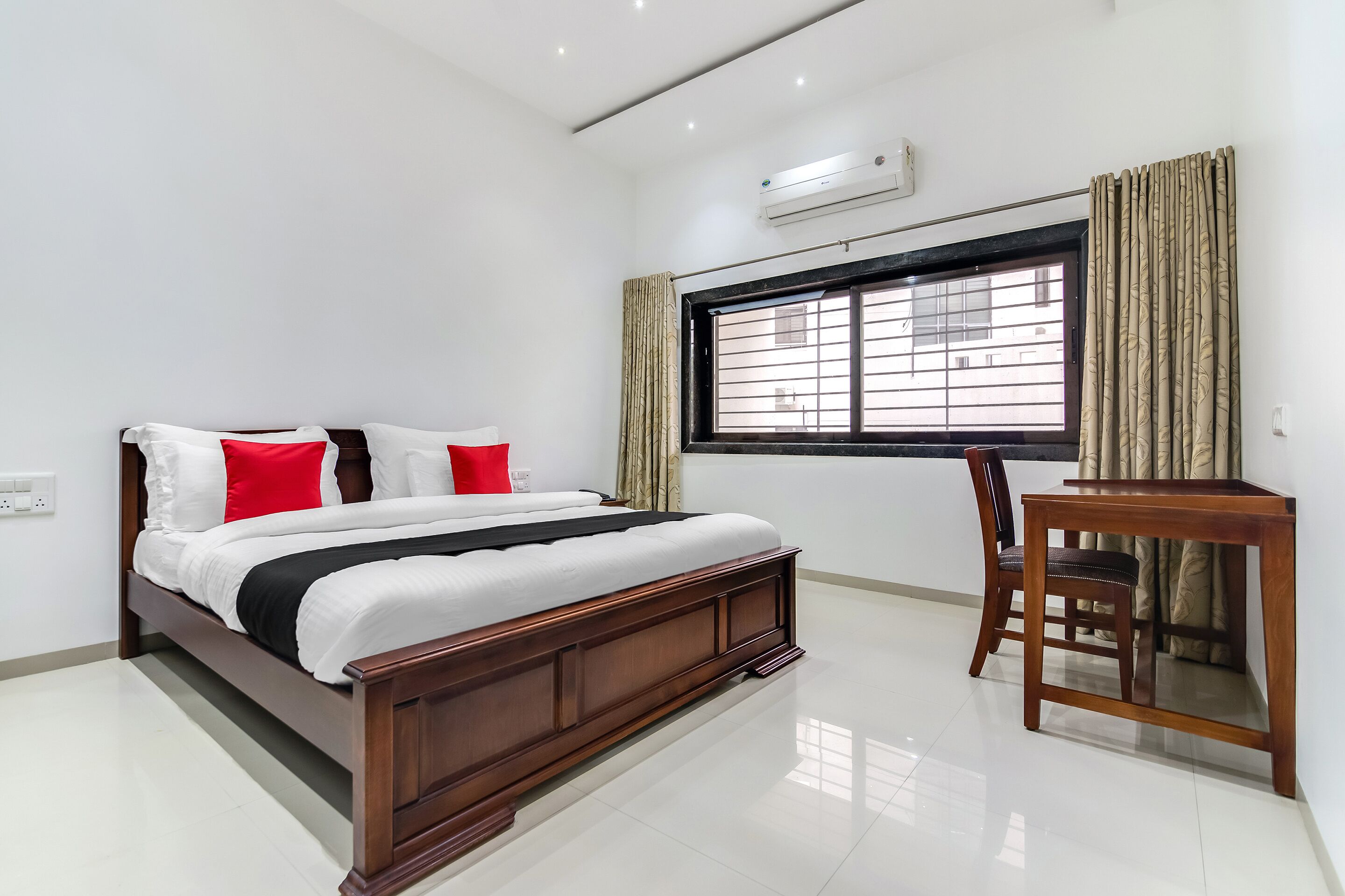 Shri Saibaba Satsang Mandal by OYO Rooms