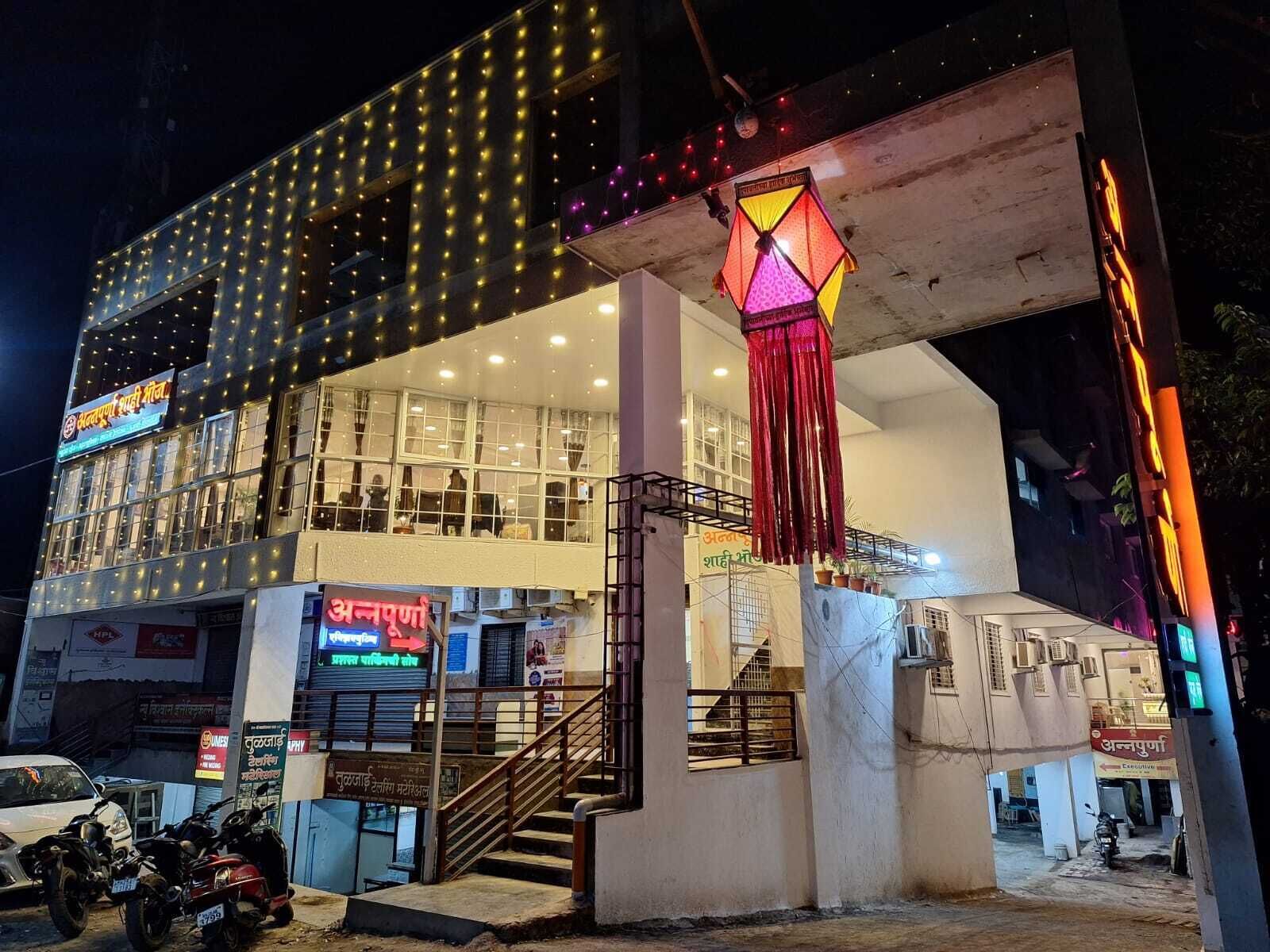 Annapurna Executive