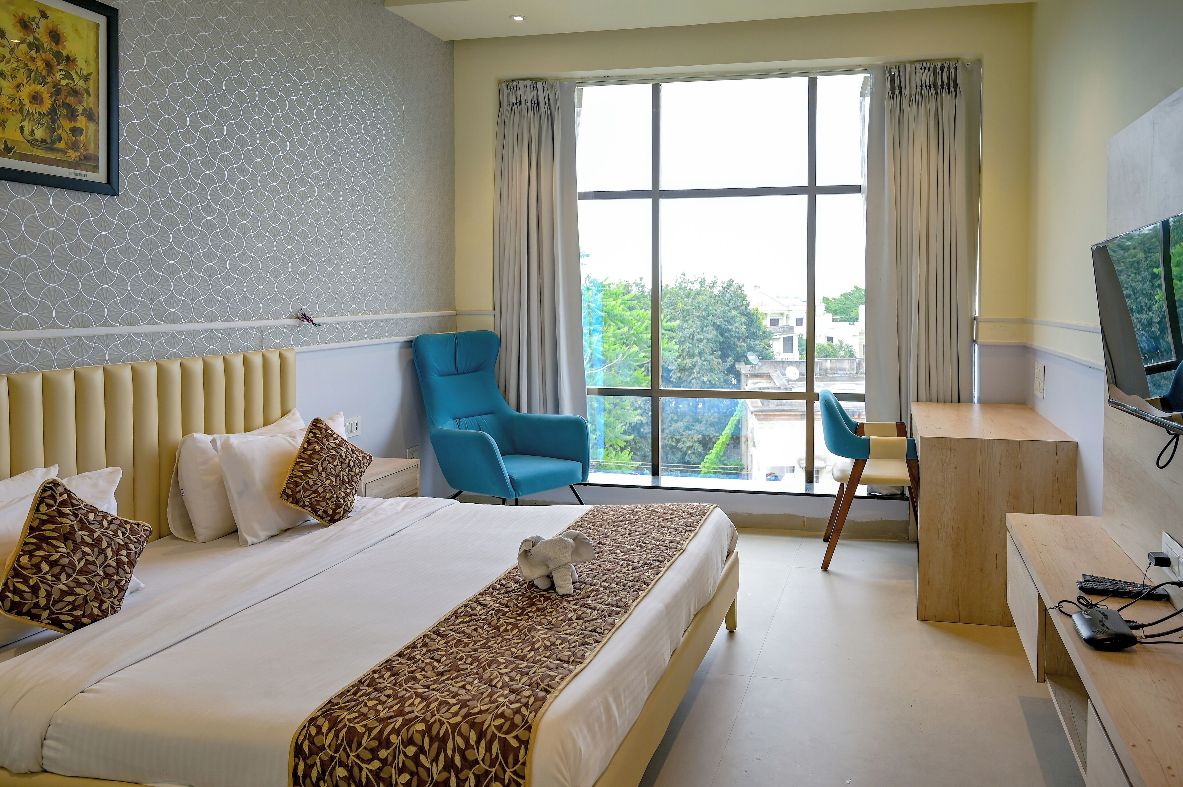 Hotel Poonam Residency
