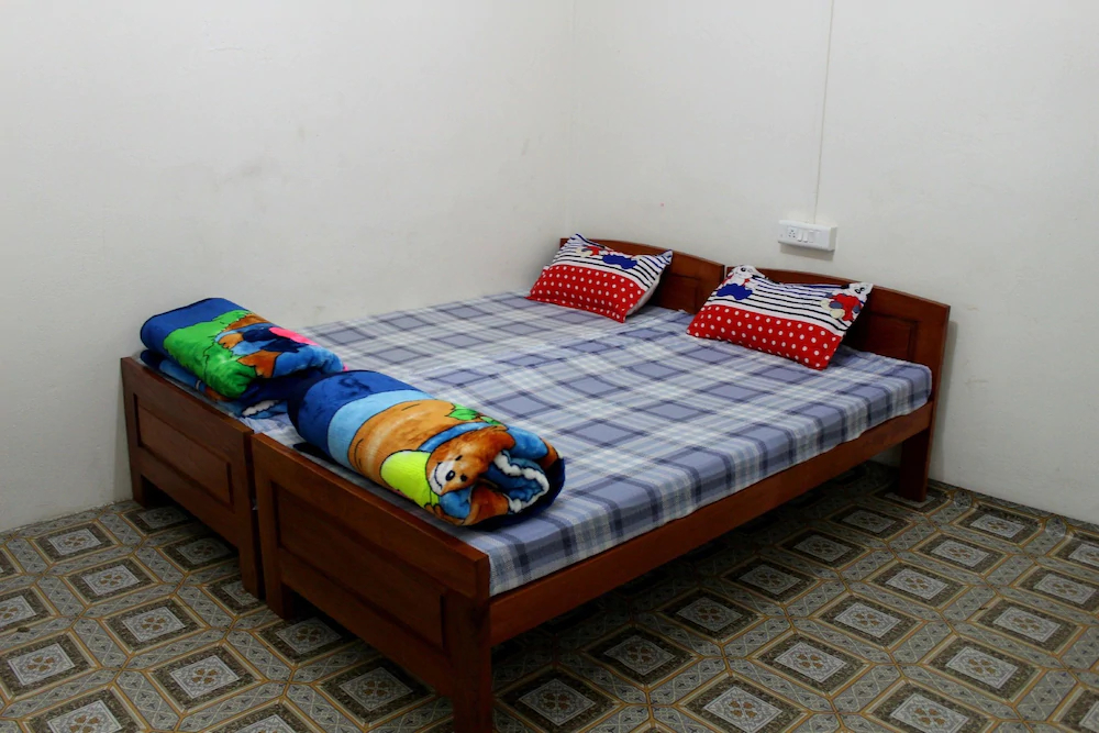 Pumpkin Vibgyor Guest House
