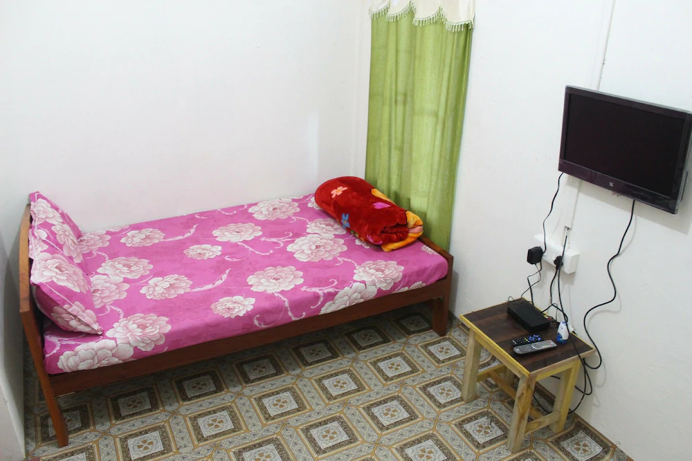 Pumpkin Vibgyor Guest House