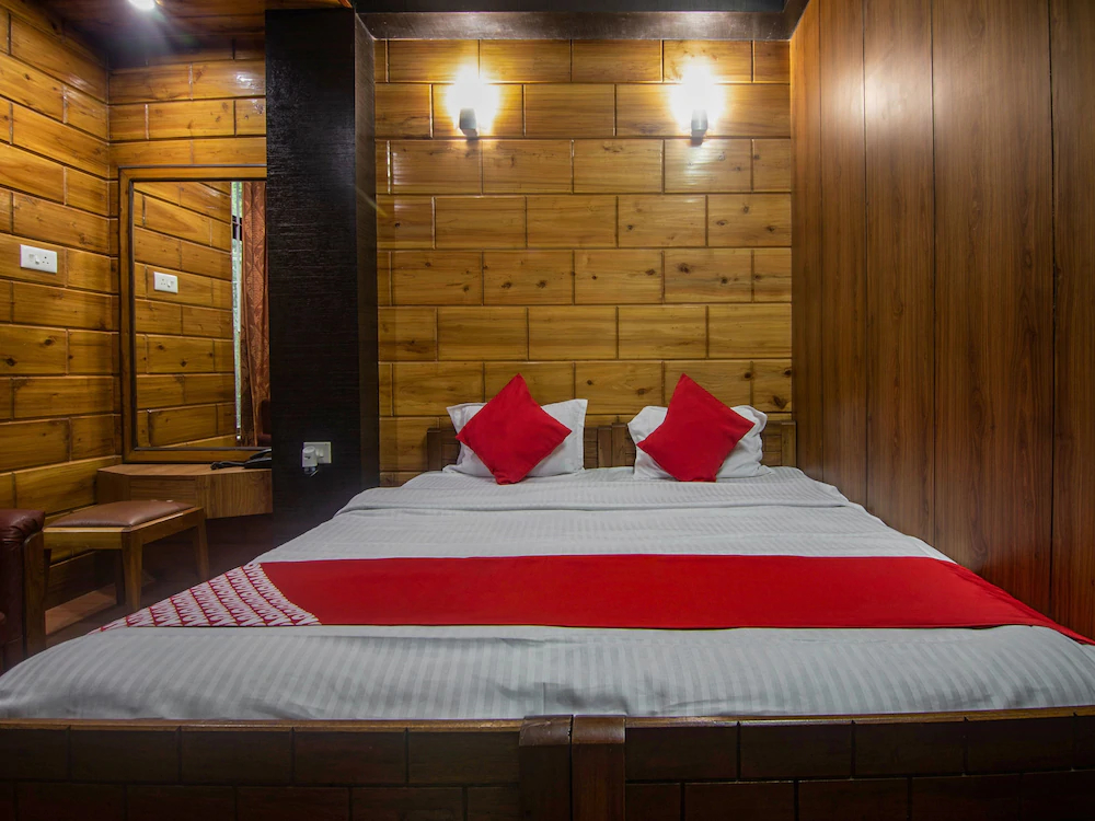 Live Inn Guest House by OYO Rooms