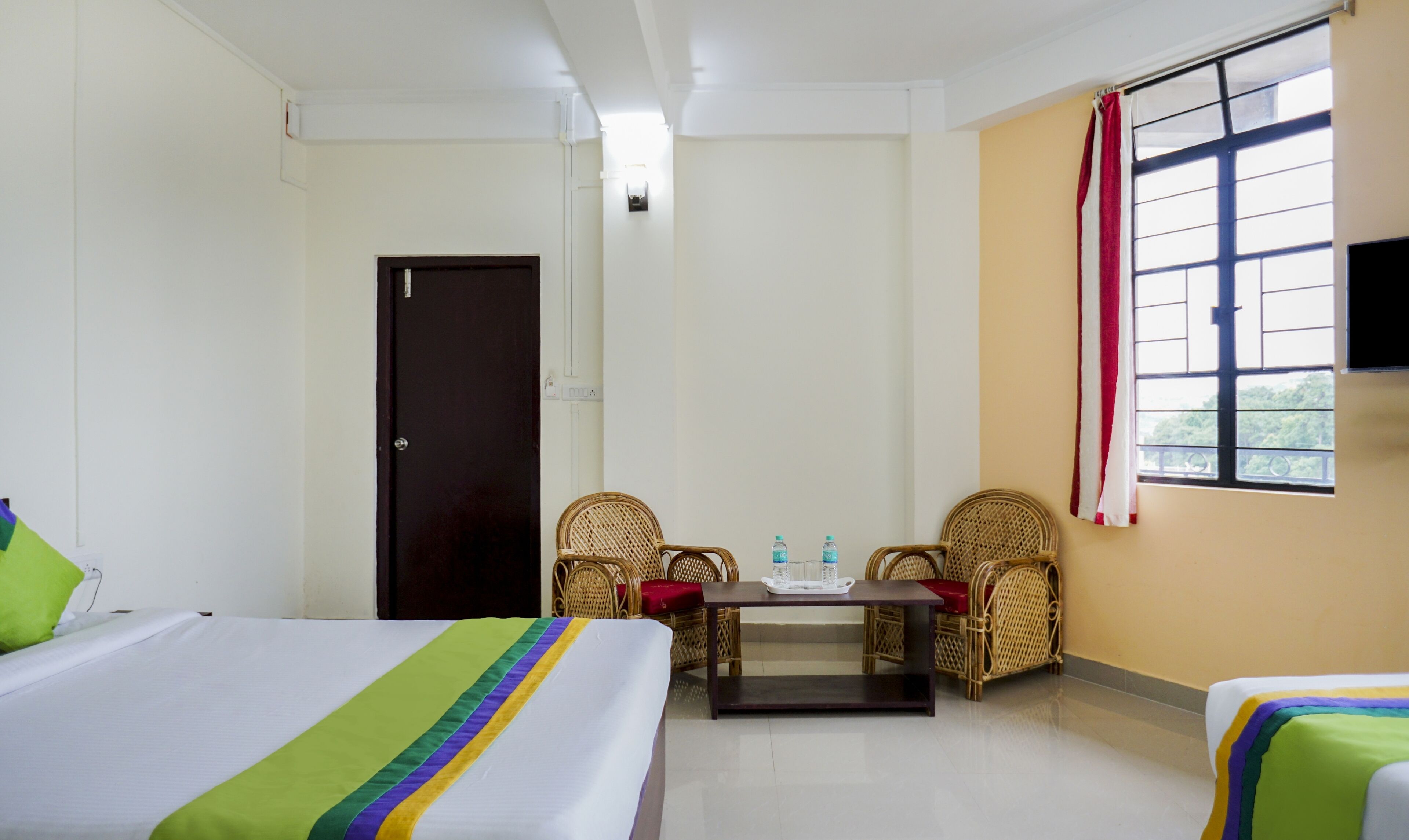Nirvana Guest House by Treebo