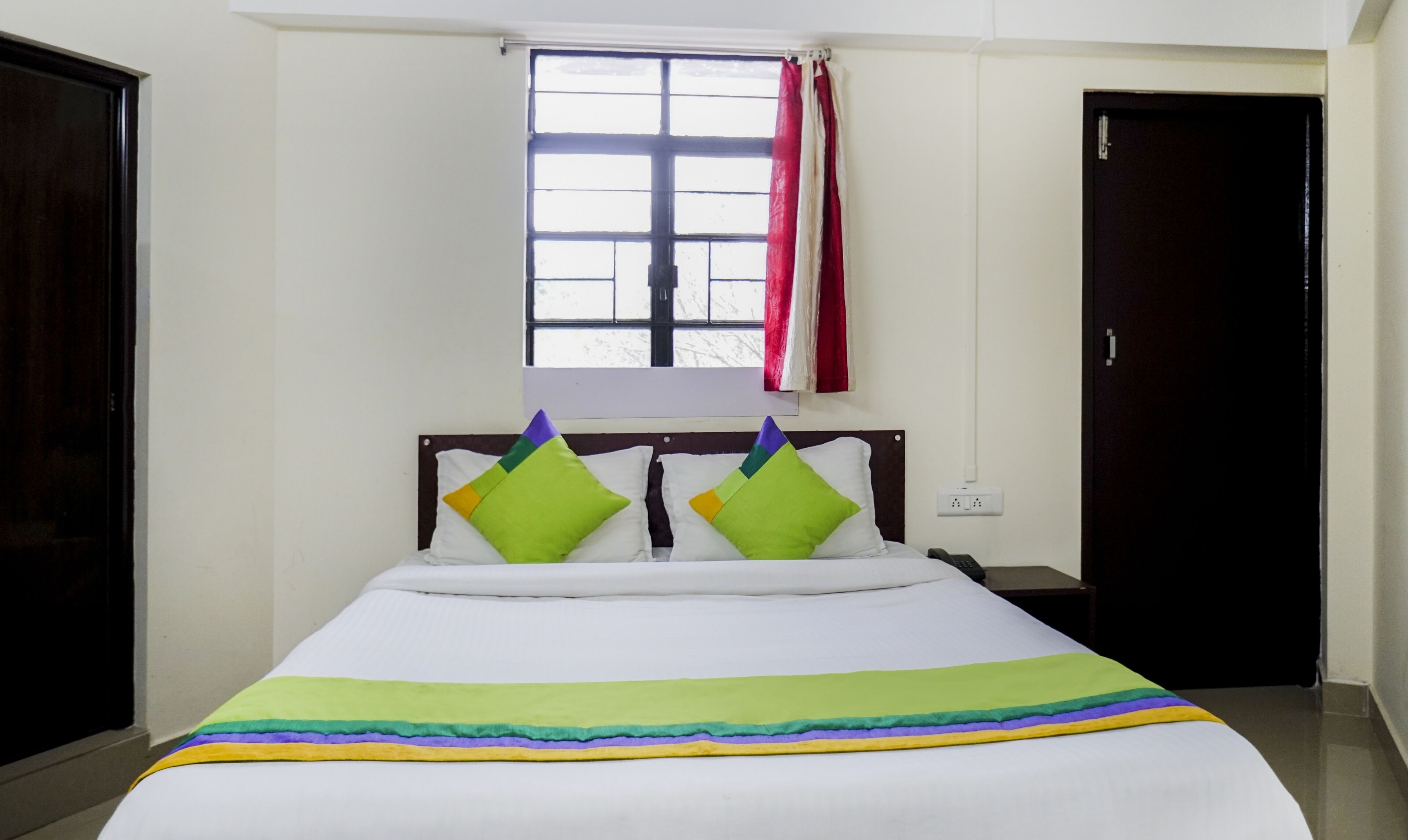Nirvana Guest House by Treebo