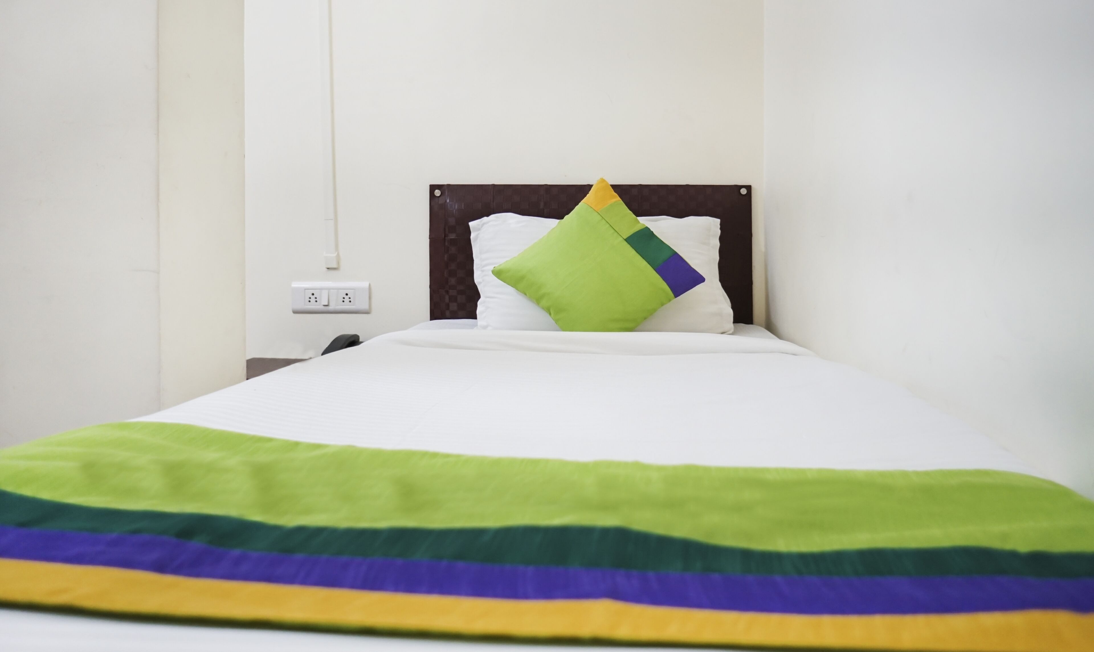 Nirvana Guest House by Treebo