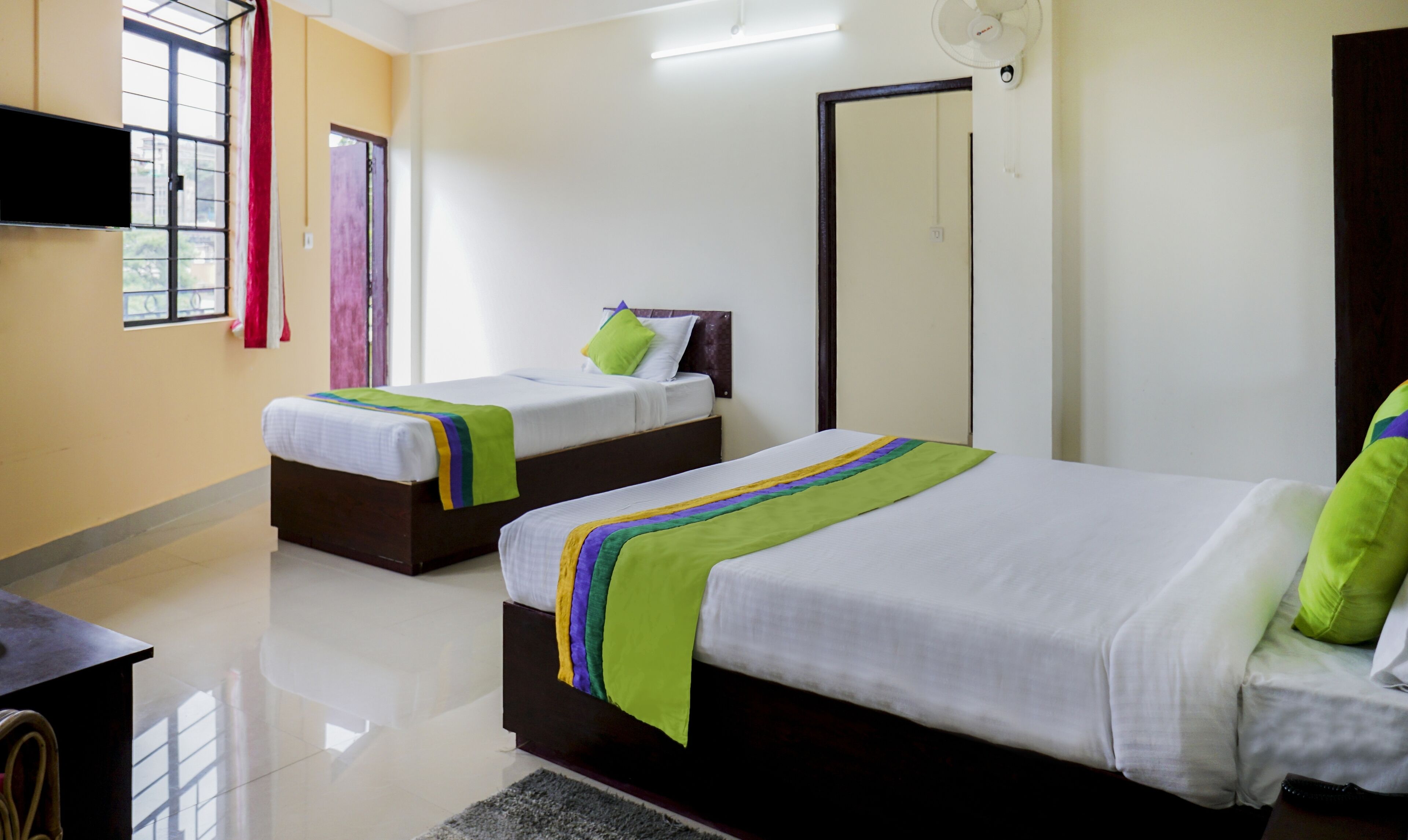 Nirvana Guest House by Treebo