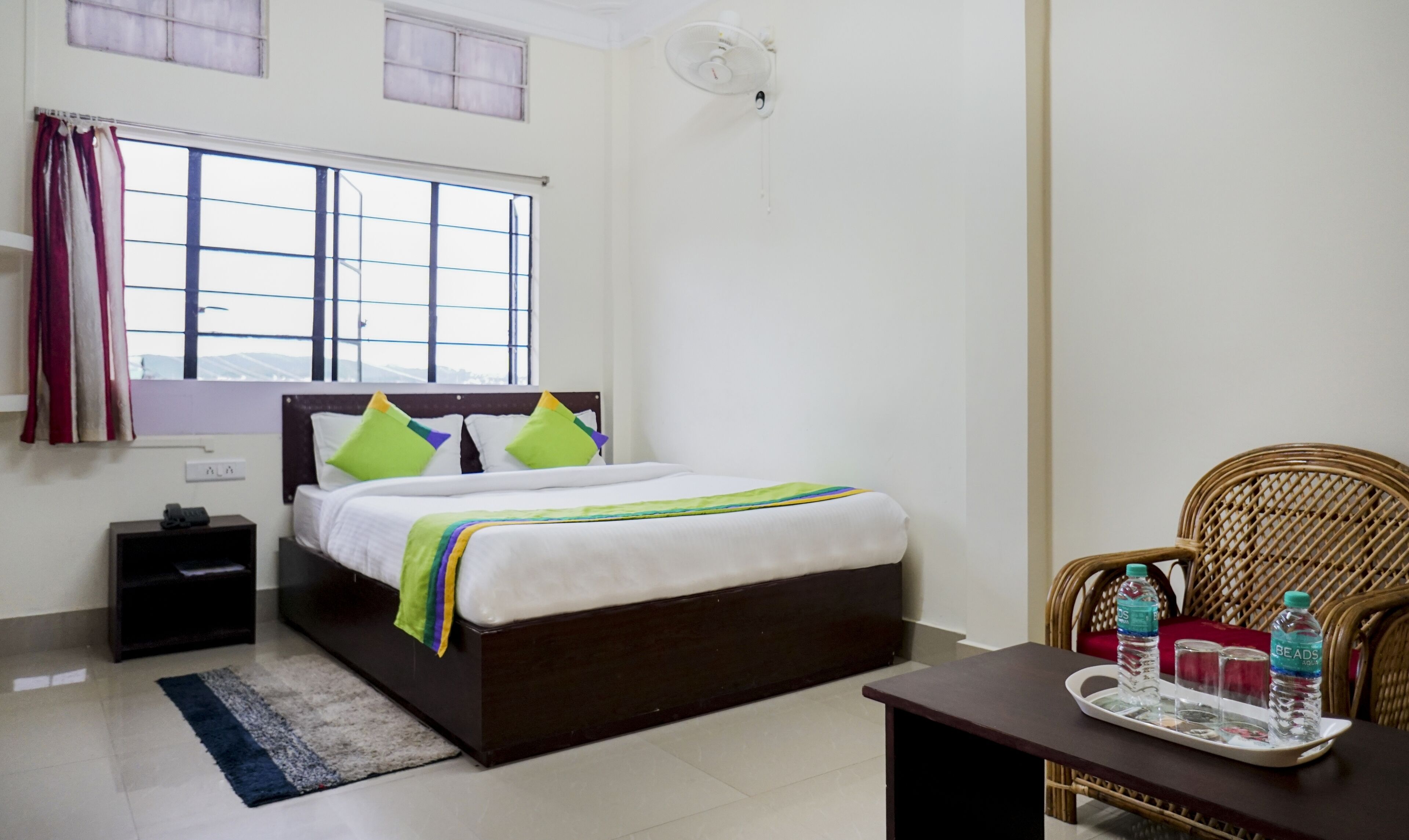 Nirvana Guest House by Treebo