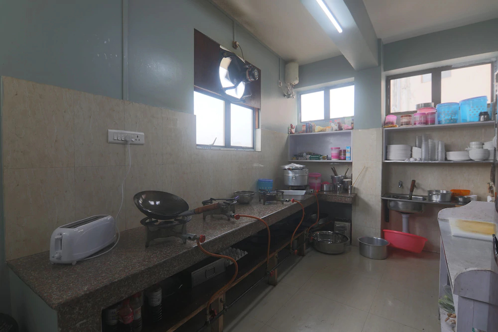 OYO 18528 Field Residency Inn
