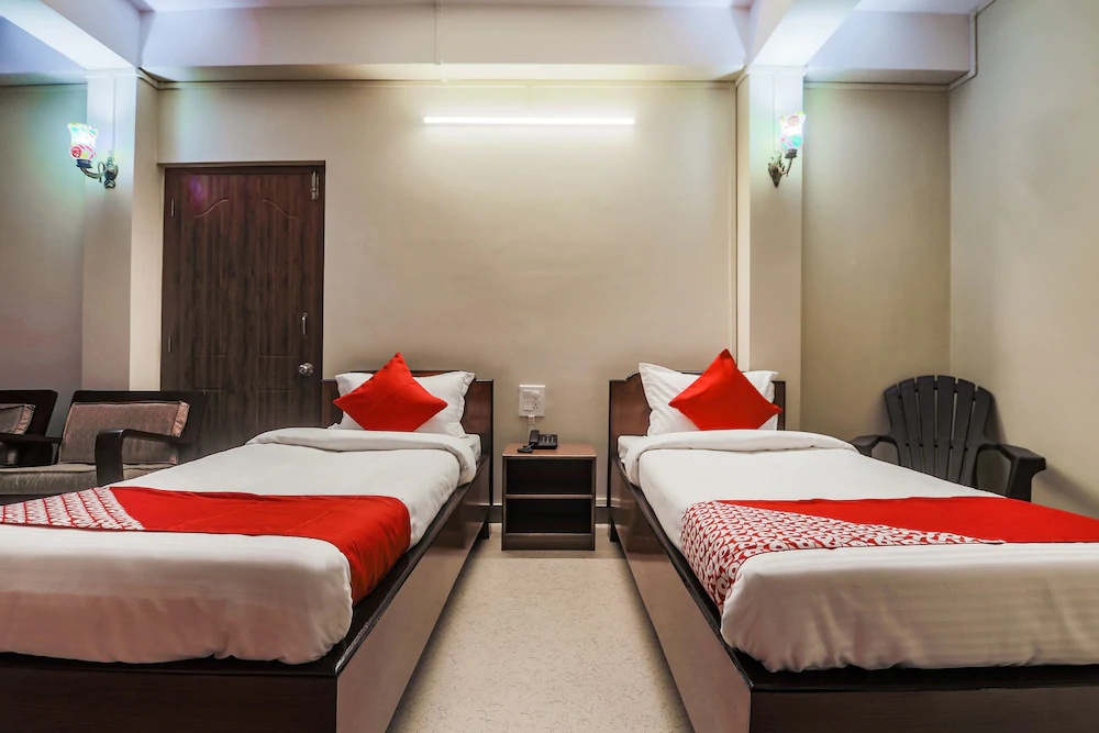 OYO 18670 Sanctum Guest House