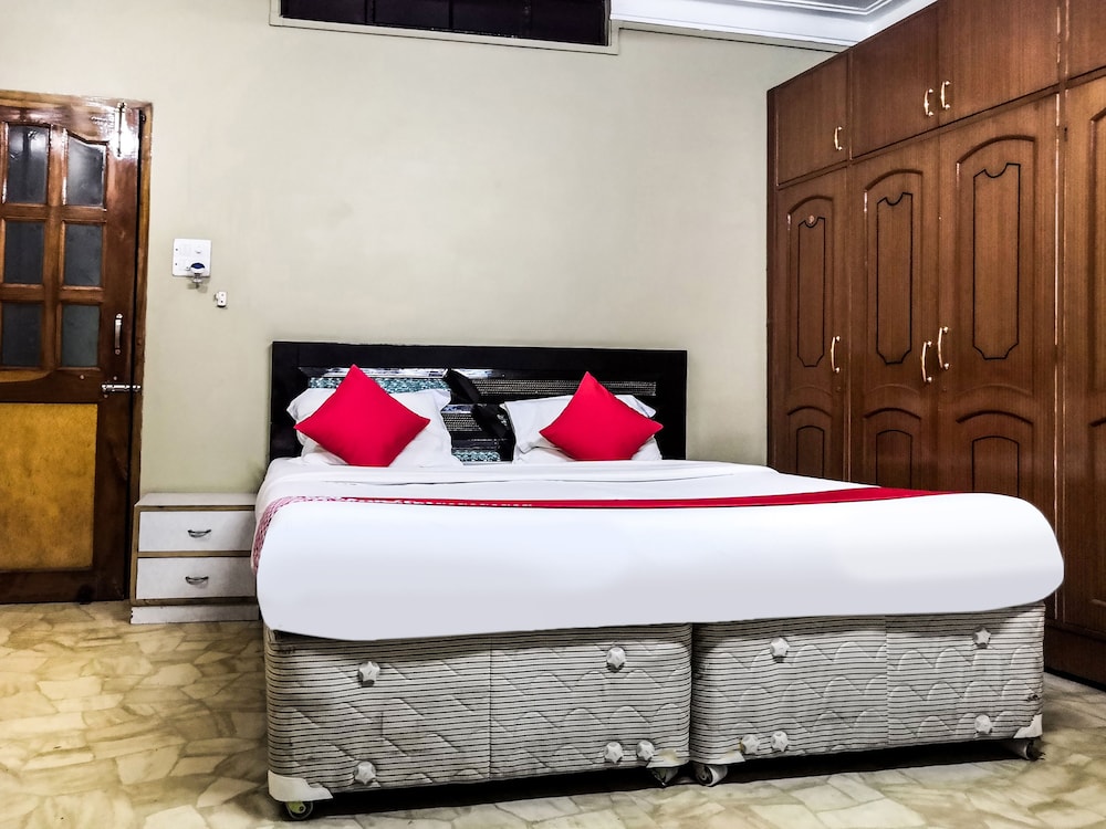 OYO 19878 Apr Guest House