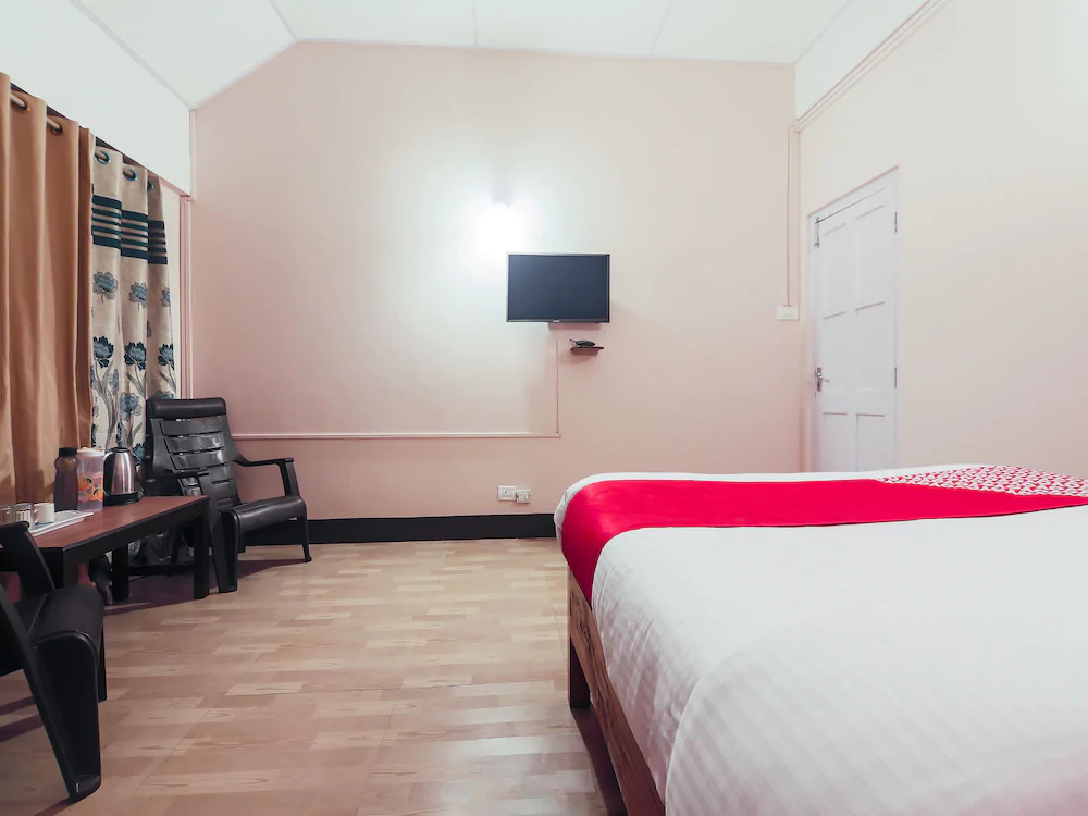OYO 22570 Amenity Guest House