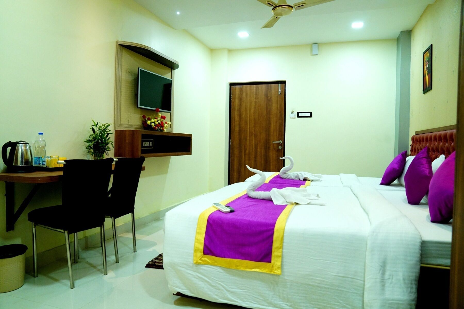 Hotel Leo Sai Palace