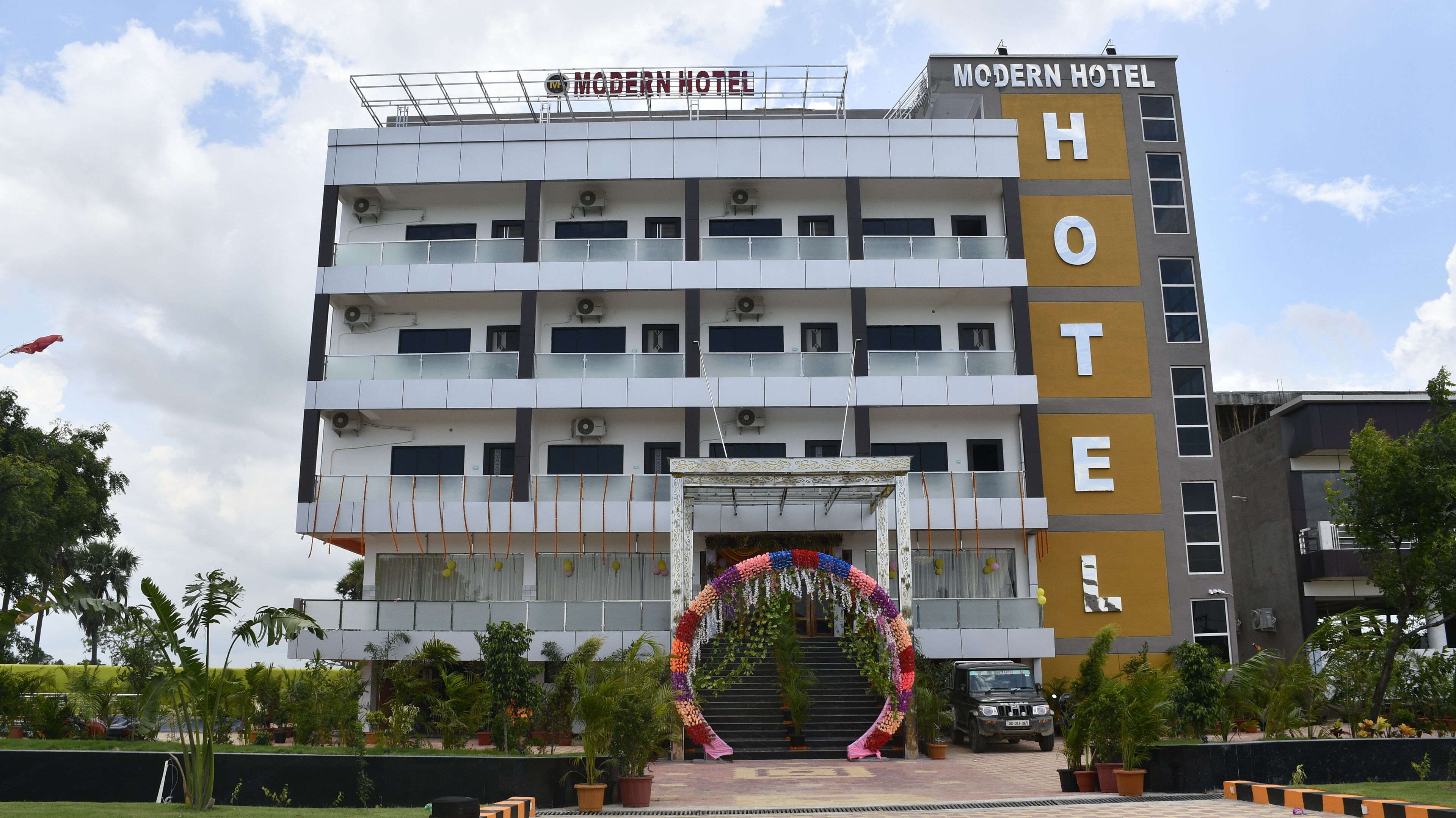 Modern Hotel And Restaurant