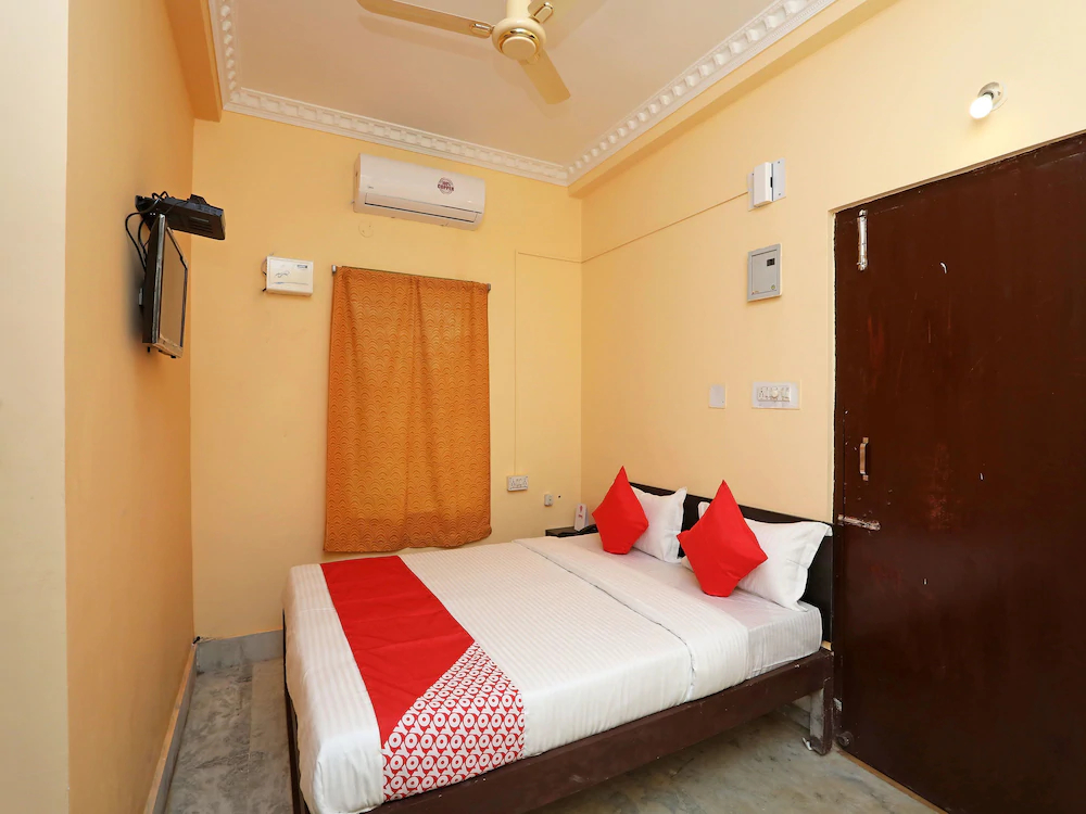 Advik Cottage By OYO Rooms