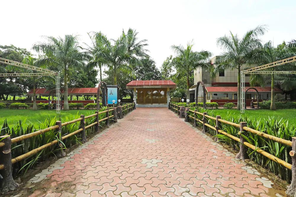 Amrapalli Resorts By OYO Rooms