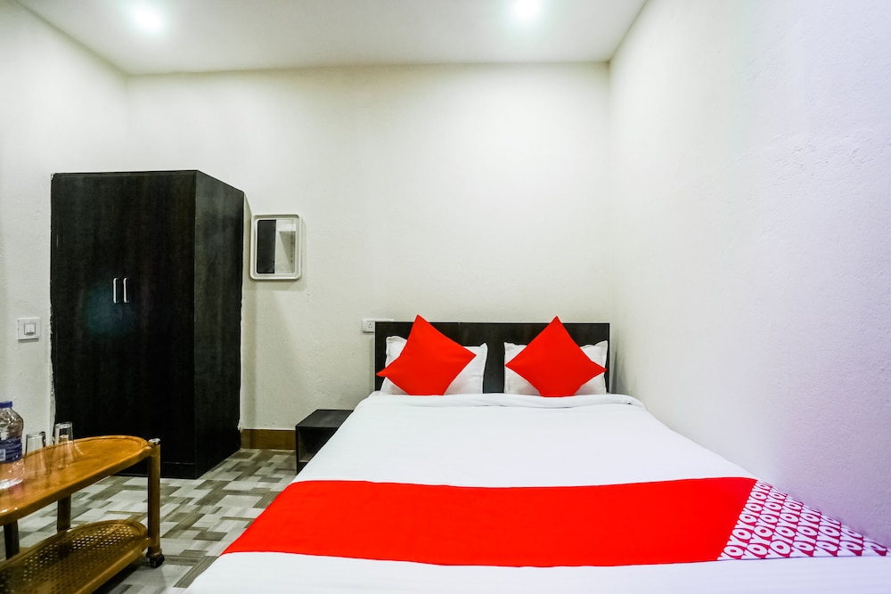 Arati Homes by OYO Rooms