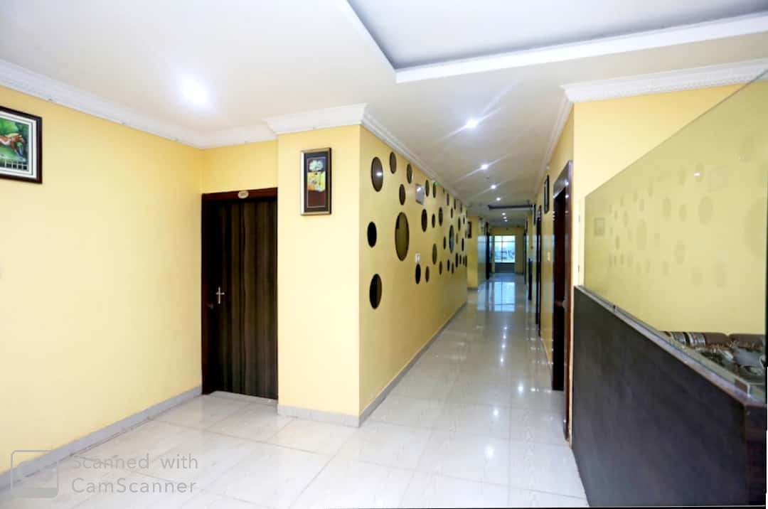 Capital O 5703 Royal Guest House