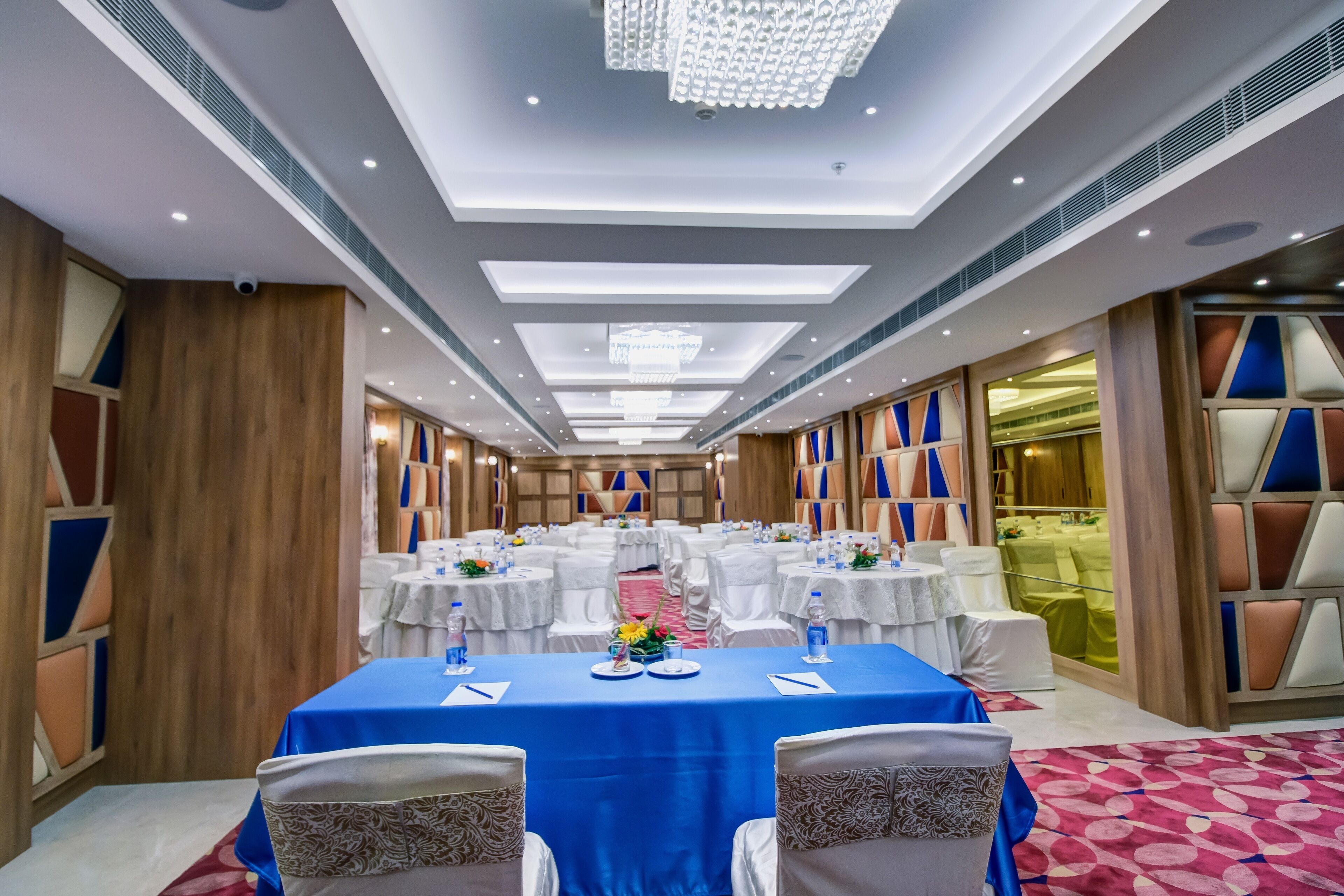 Cozzet Victoria By Cygnett Hotels