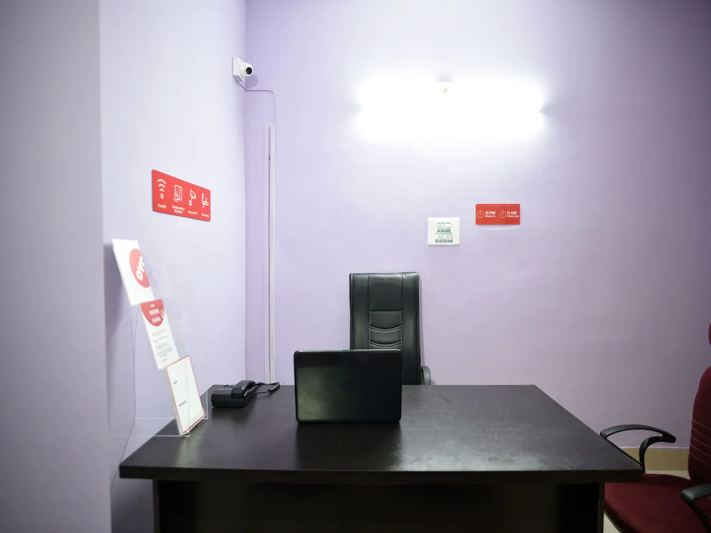 Hotel Dream Castle By OYO Rooms