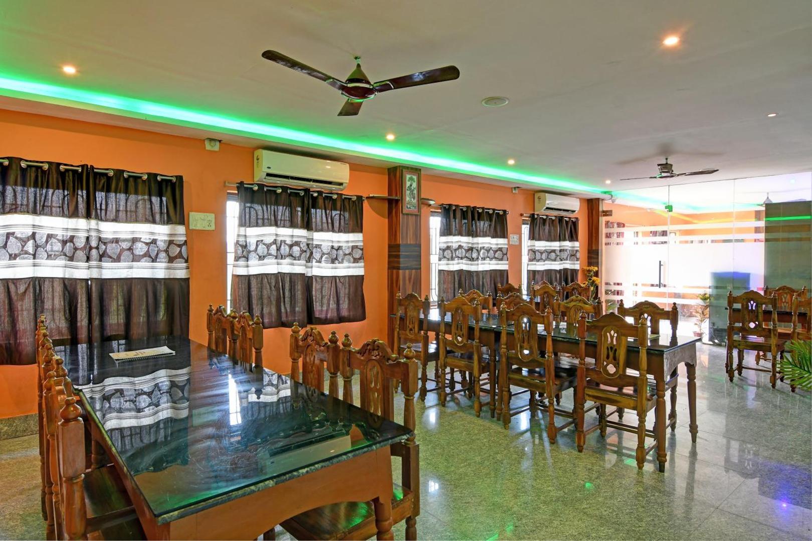 Hotel O Sri Govinda