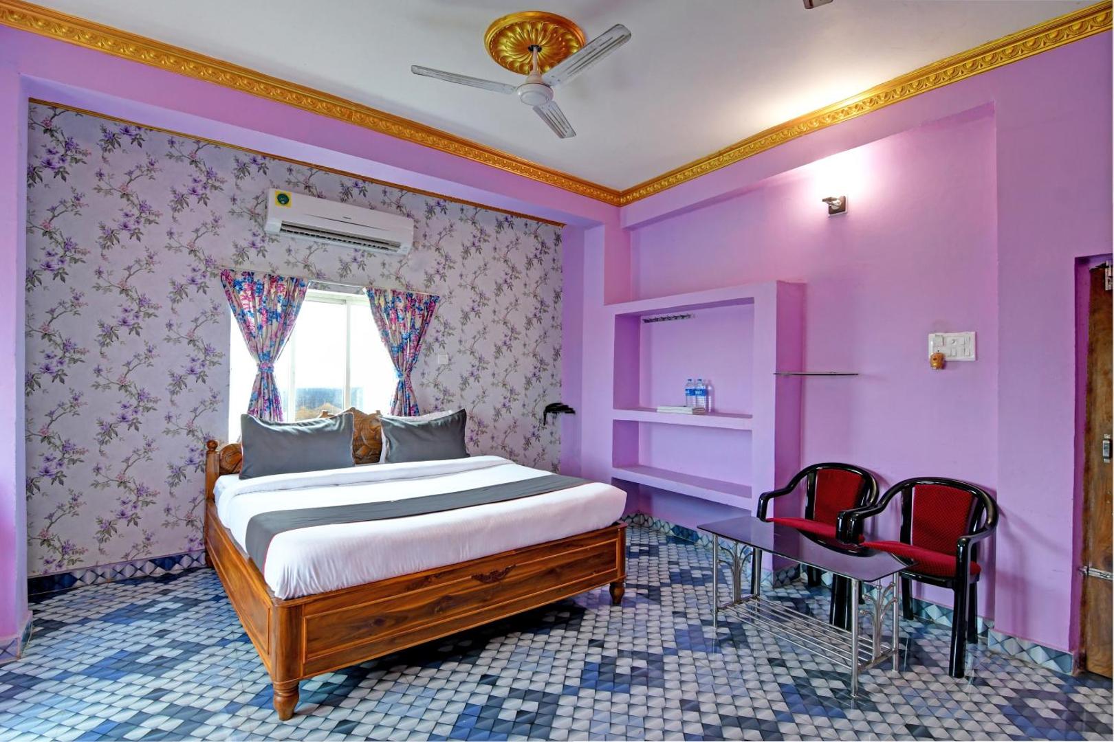 Hotel O Sri Govinda