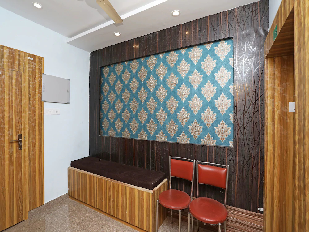 Hotel Rainbow By OYO Rooms