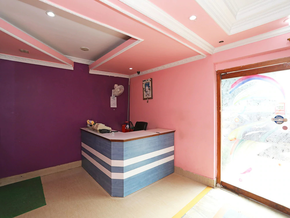 Hotel Rainbow By OYO Rooms