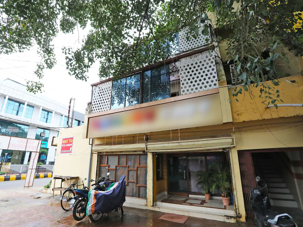 Hotel Rainbow By OYO Rooms