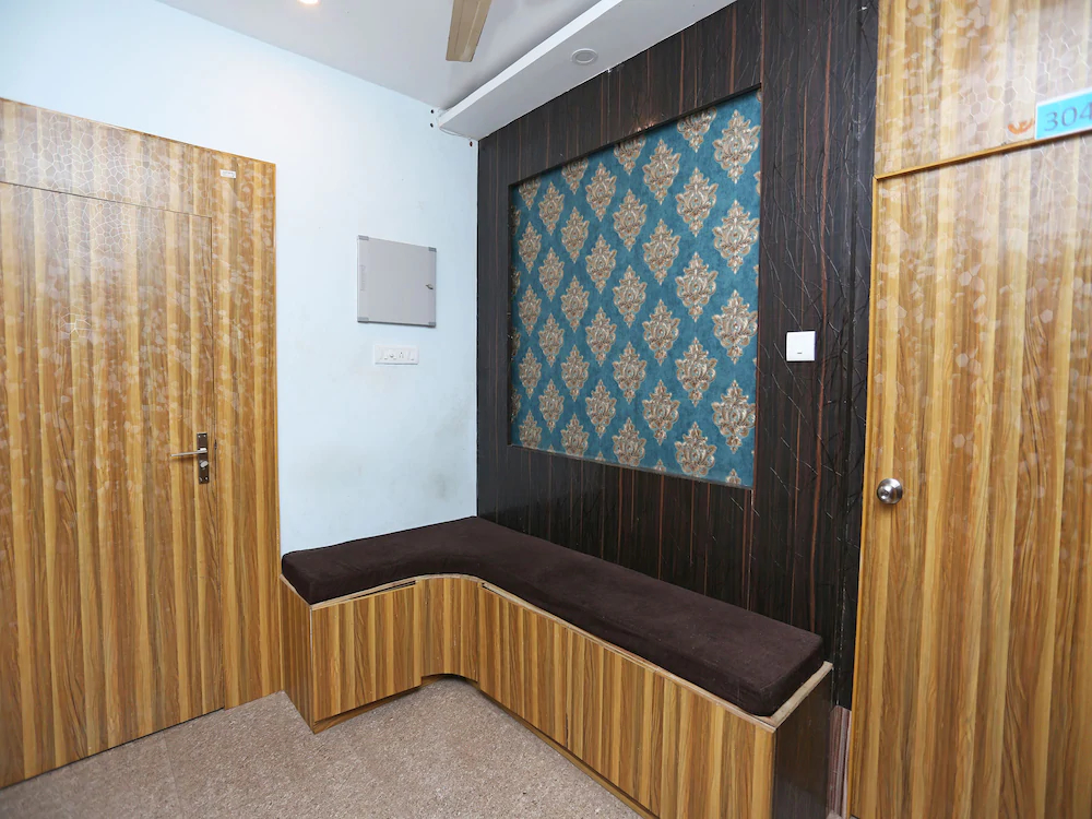 Hotel Rainbow By OYO Rooms